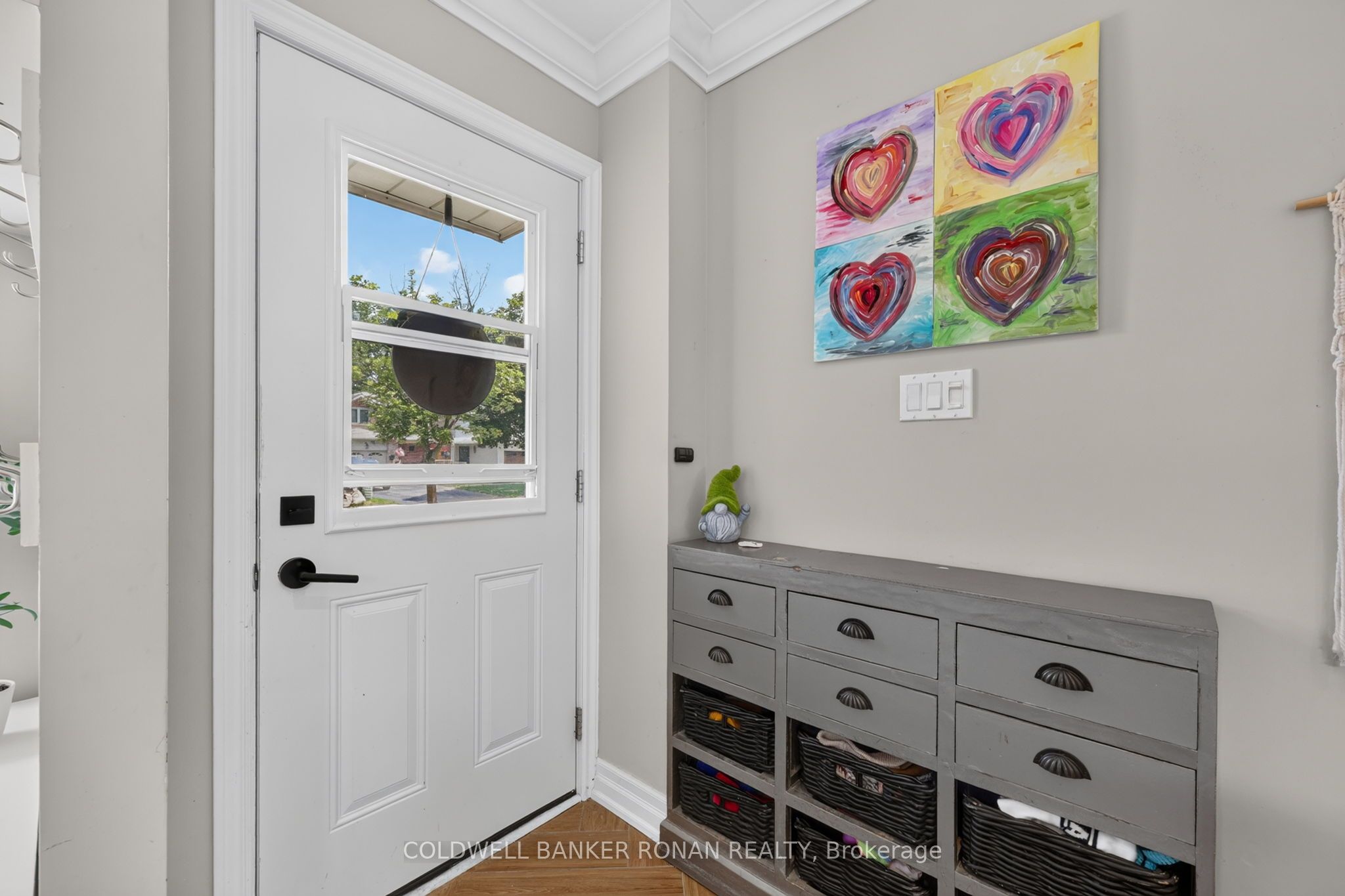 92 Daniele Avenue N, New Tecumseth, ON L0G 1A0 photo 3