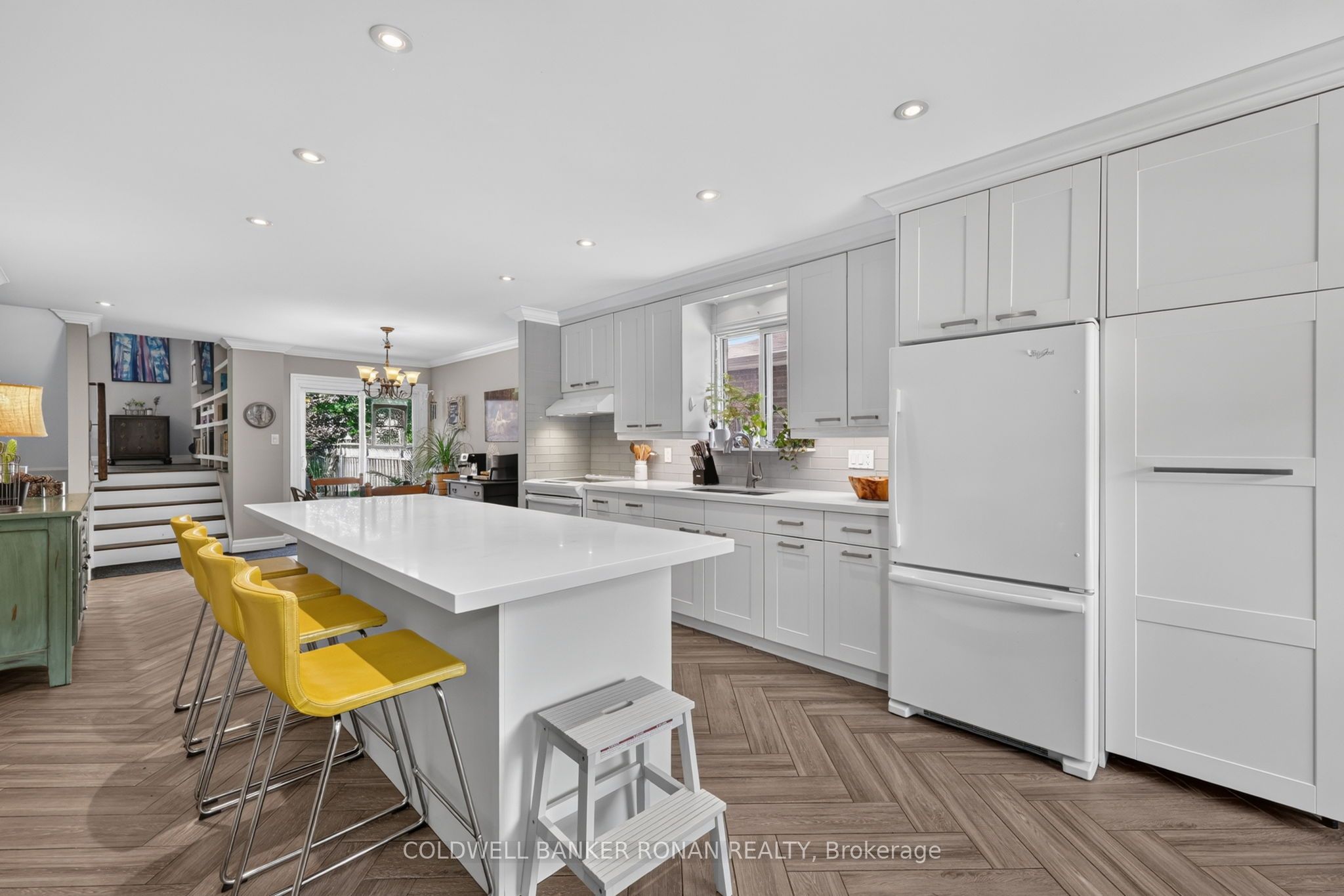 92 Daniele Avenue N, New Tecumseth, ON L0G 1A0 photo 4