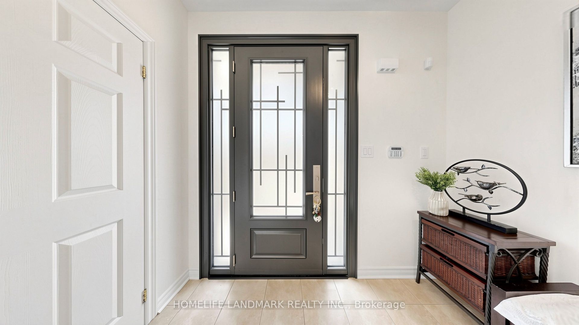 81 Prince Of Wales Drive, Markham, ON L6C 0E1 photo 4