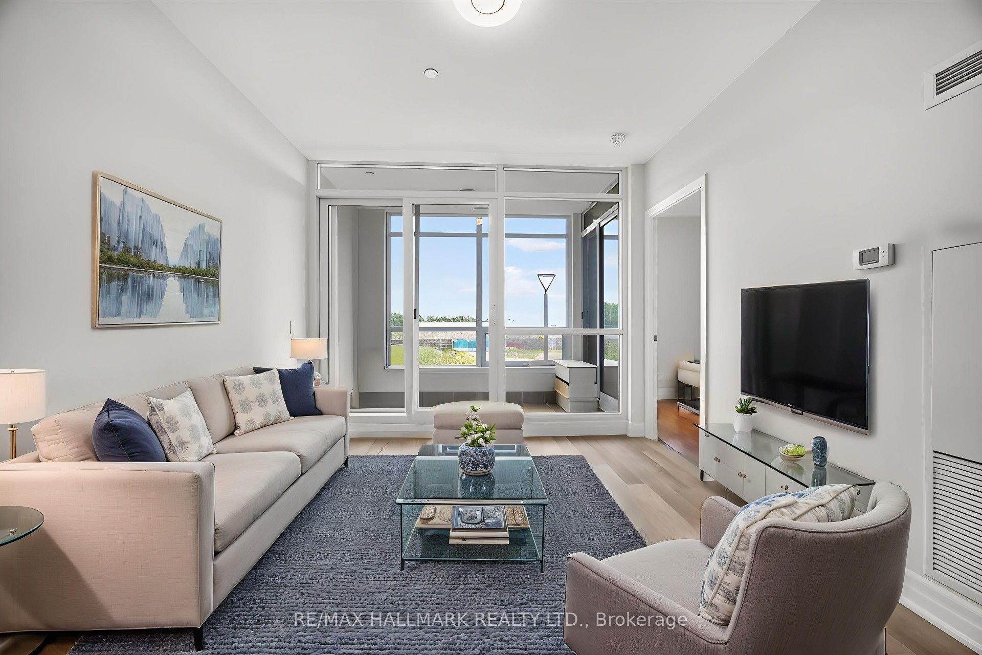 9085 Jane Street 219, Vaughan, ON L4K 0L8 photo 5