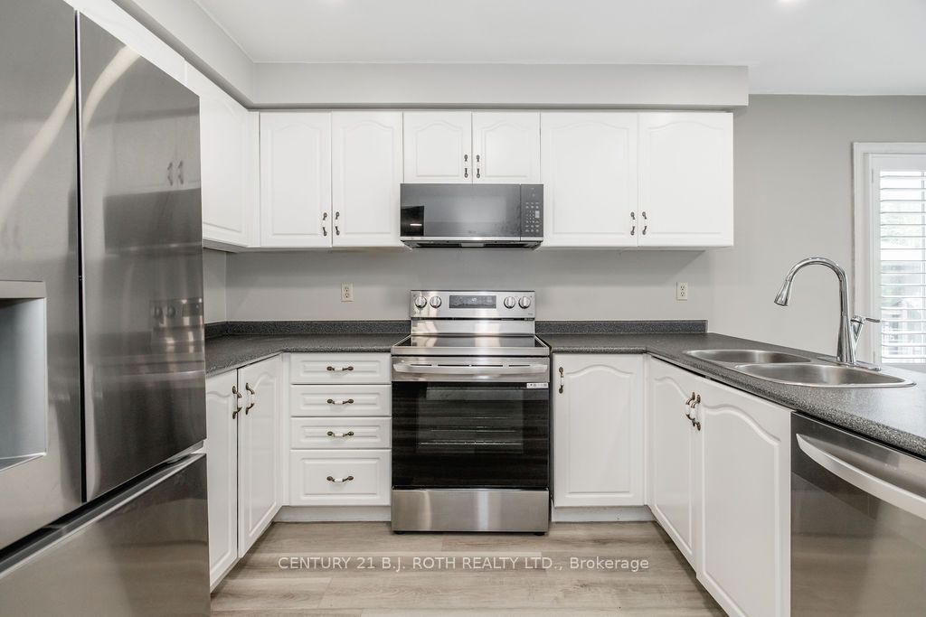 4 MICHAEL Street, Essa, ON L0M 1B2 photo 5