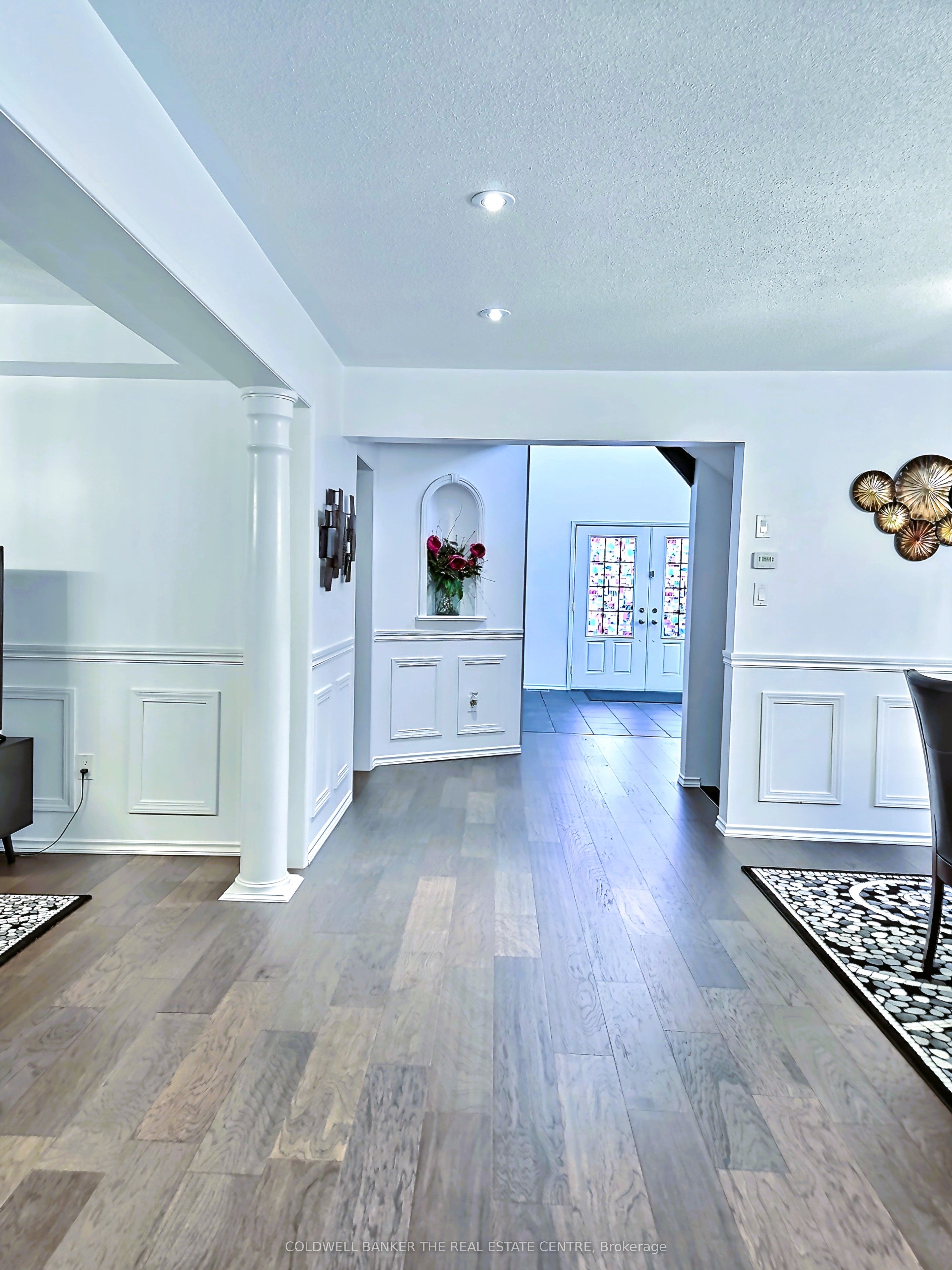1 Rutherford Road, Bradford West Gwillimbury, ON L3Z 0A5 photo 5