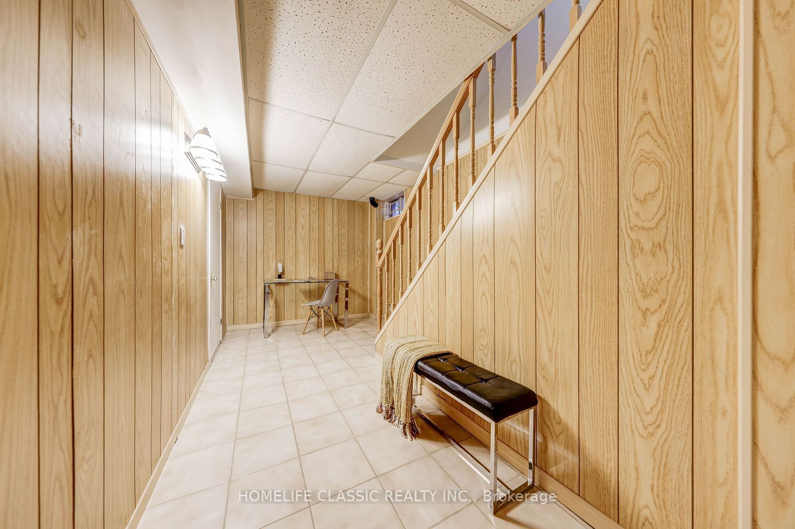 56 Gray Crescent Basement, Richmond Hill, ON L4C 5V5 photo 5