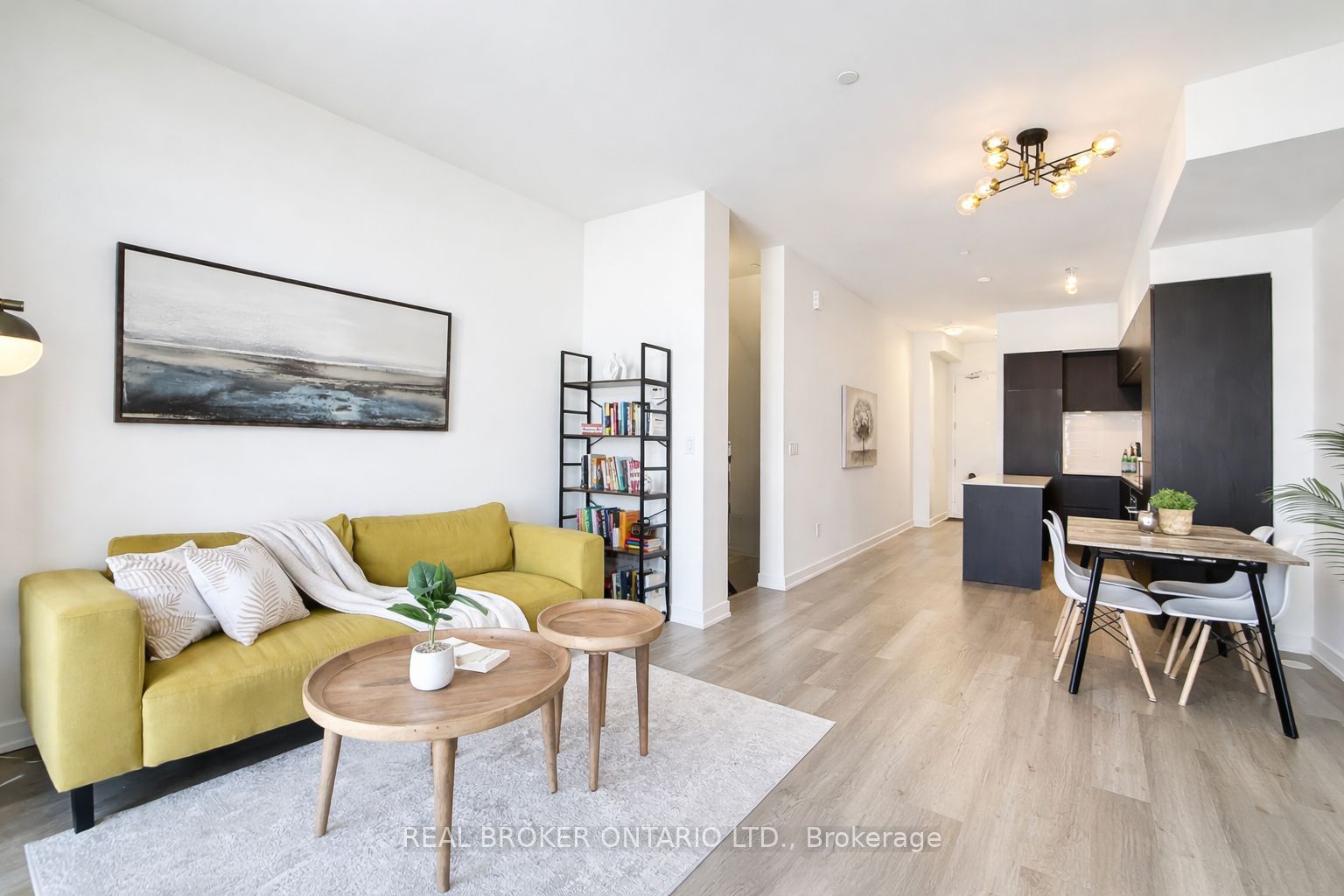 11 Steckley House Lane 404, Richmond Hill, ON L4S 0N1