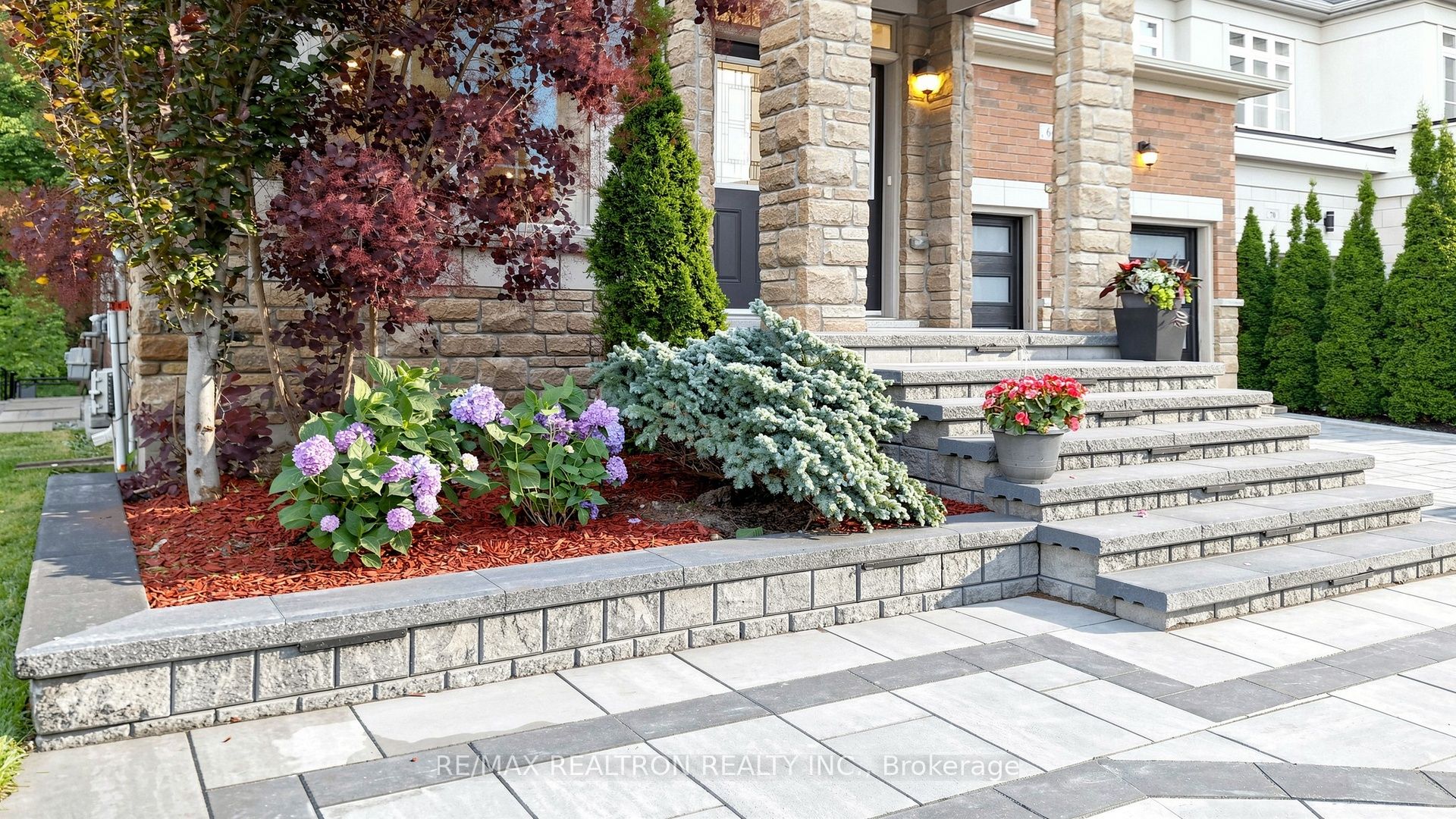 66 Kashani Court, Aurora, ON L4G 0W6 photo 4