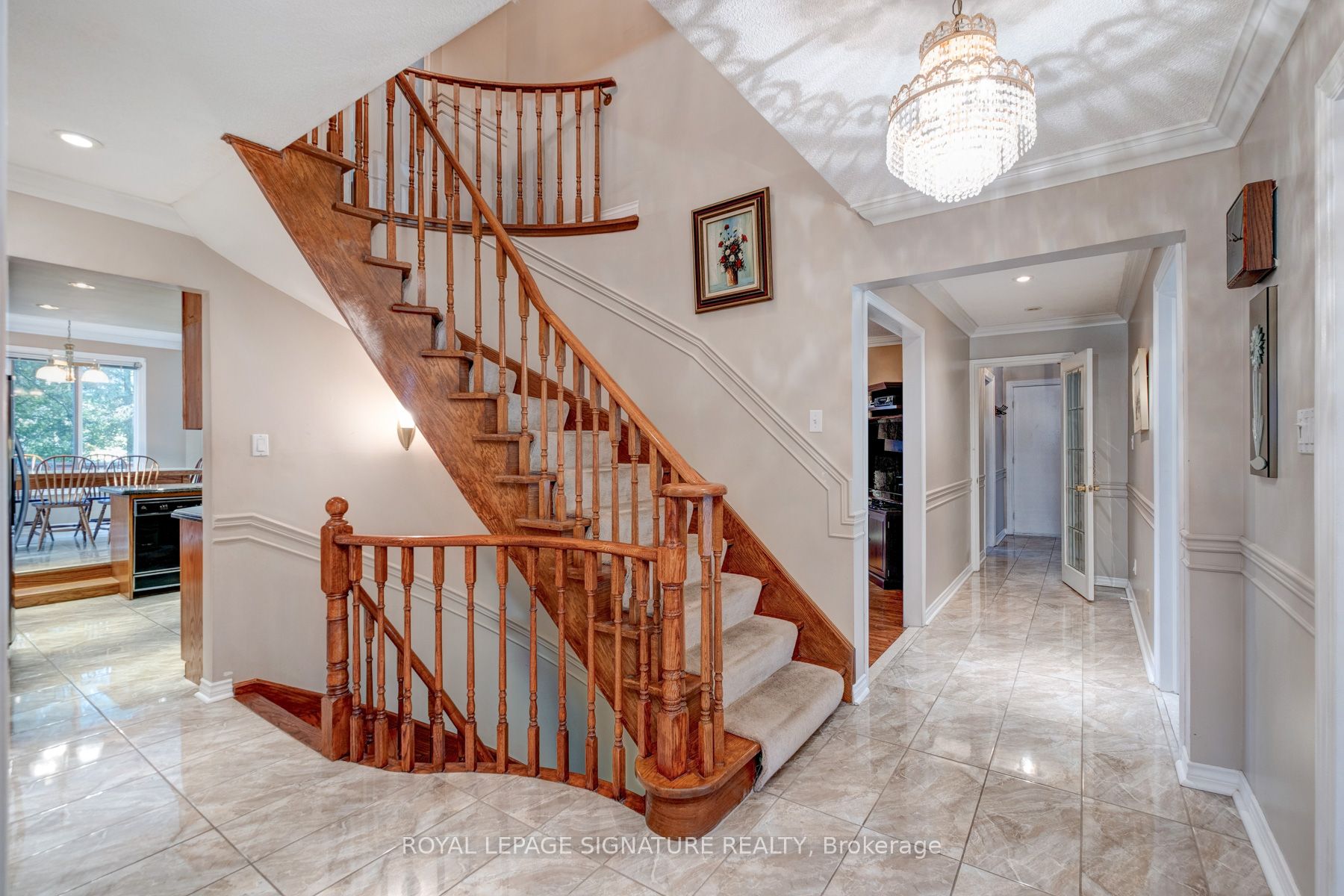 4 Ruth Court, Whitchurch-Stouffville, ON L4A 2E3 photo 3