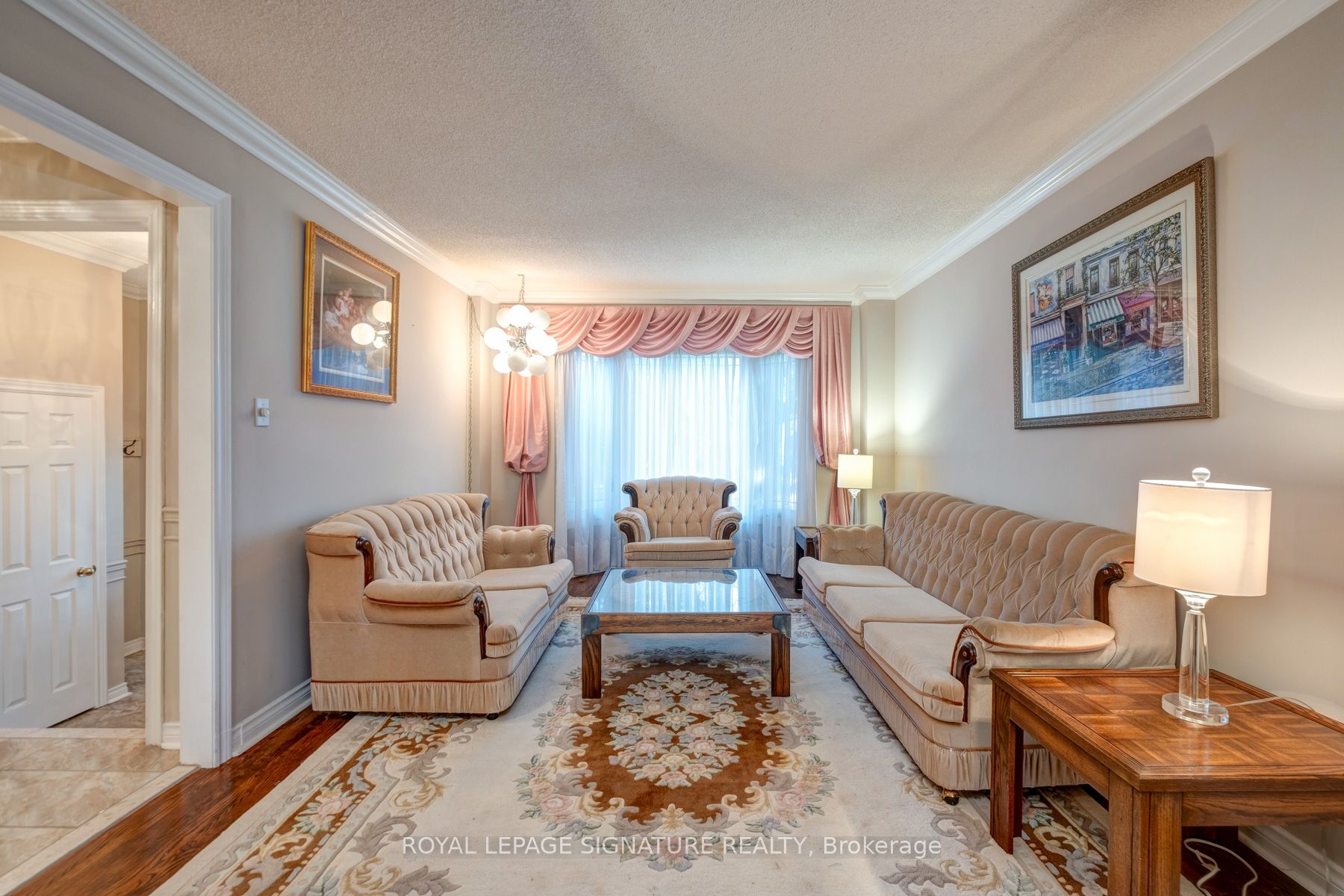 4 Ruth Court, Whitchurch-Stouffville, ON L4A 2E3 photo 5