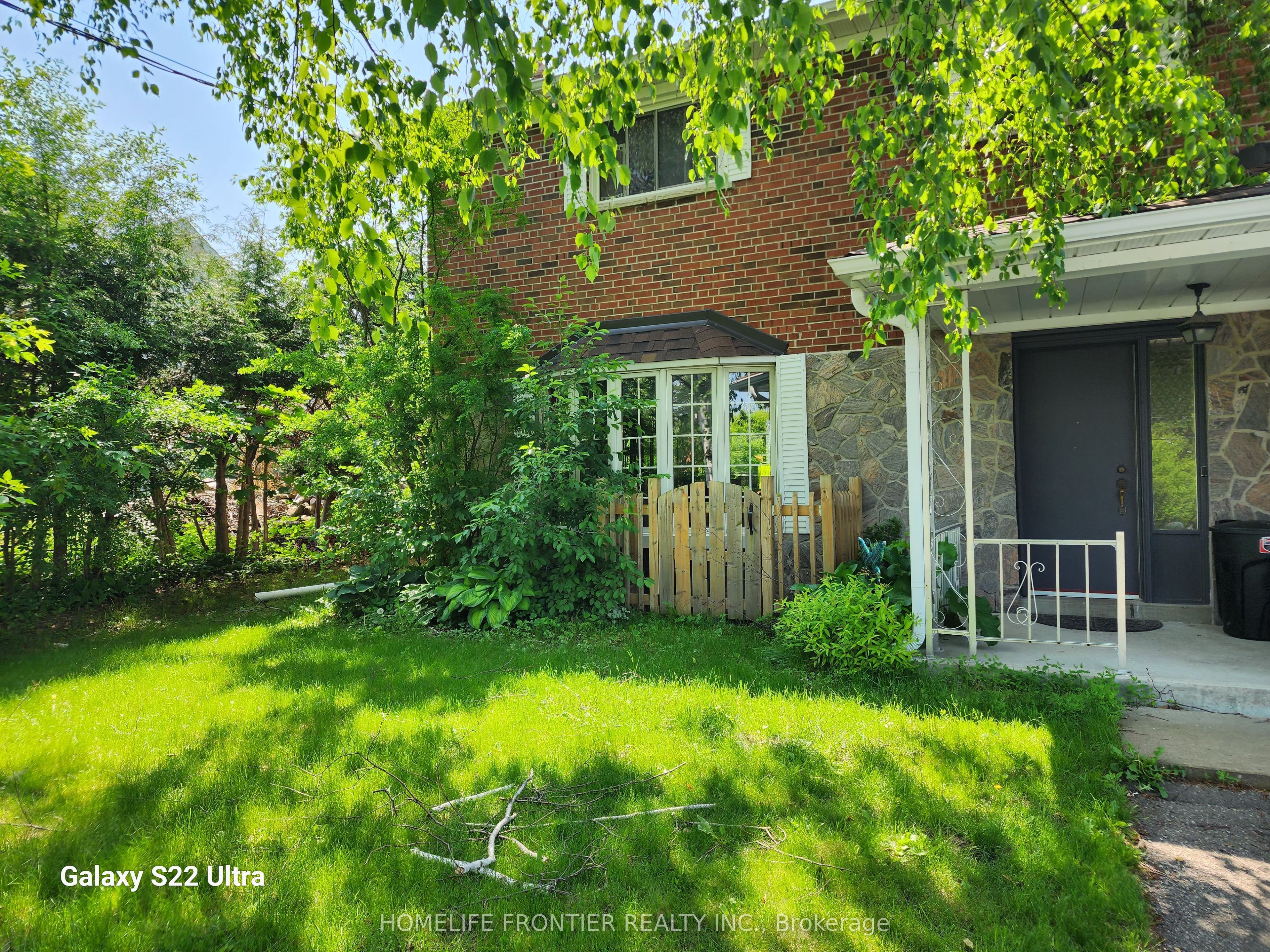 764 Gorham Street Bsmt, Newmarket, ON L3Y 1L6