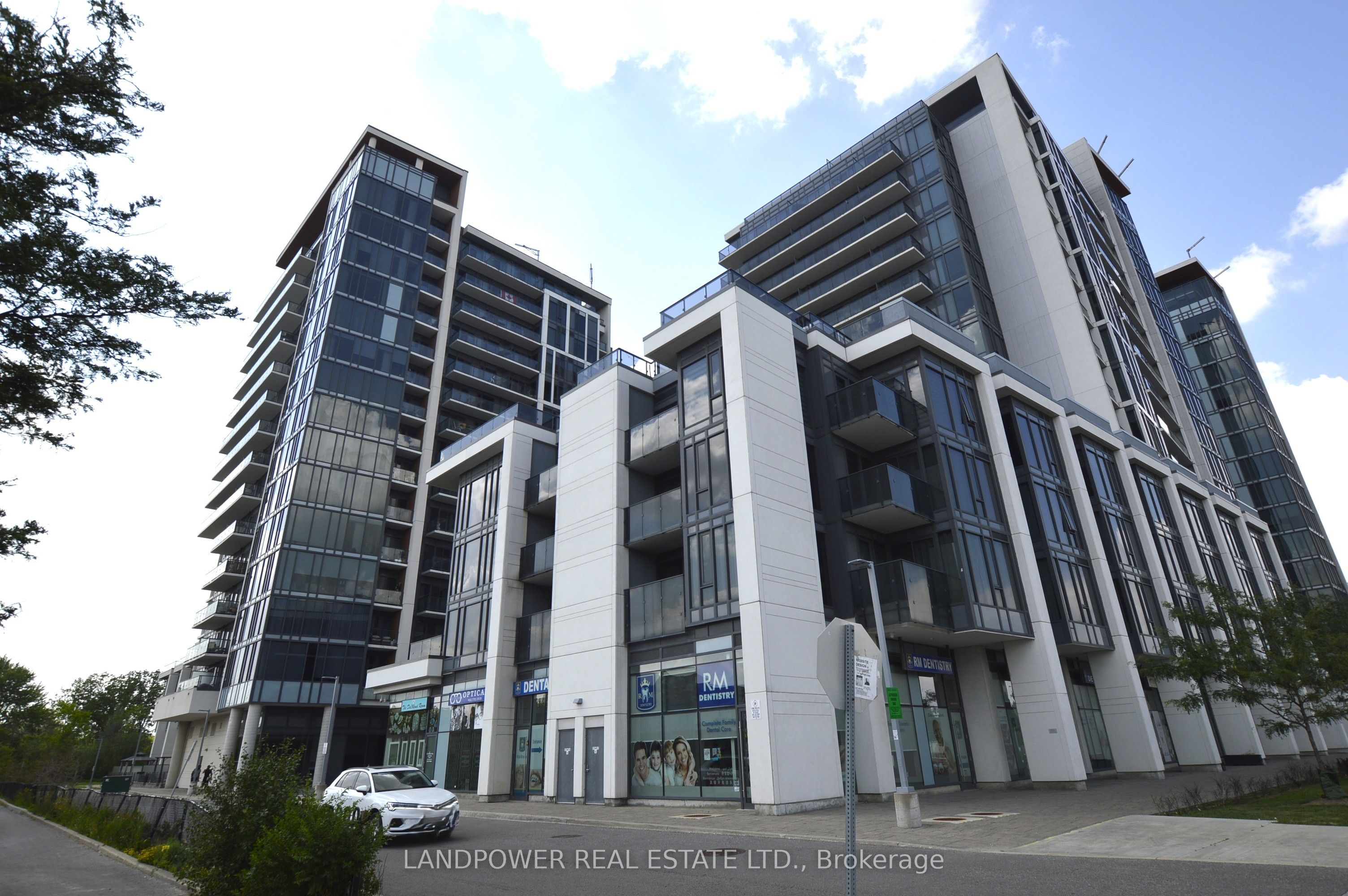 9618 Yonge Street 220, Richmond Hill, ON L4C 0X5
