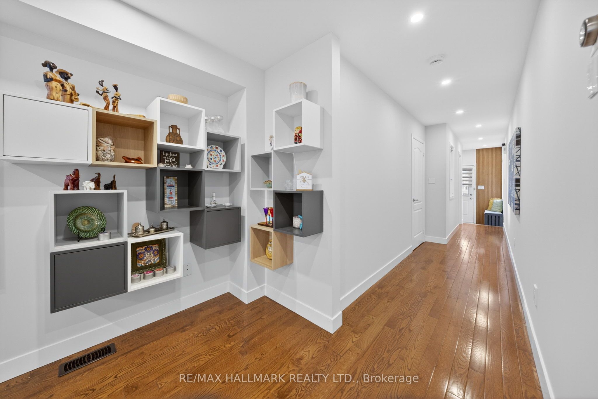 64 Coranto Way, Vaughan, ON L4H 3L9 photo 4