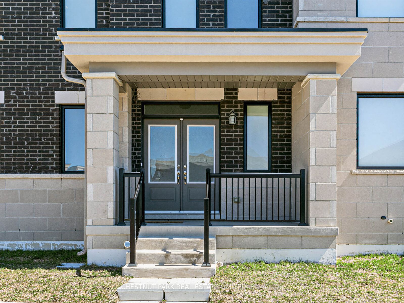 41 Robert Eaton Avenue, Markham, ON L3S 0G3 photo 2