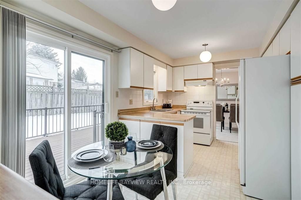 128 Adam Place Main Unit, Newmarket, ON L3Y 8C4