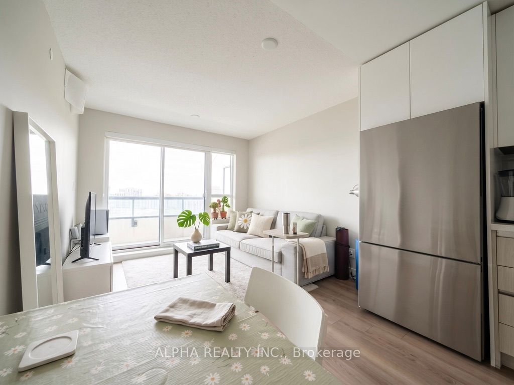 15 Water Walk Drive 1106, Markham, ON L3P 1N3