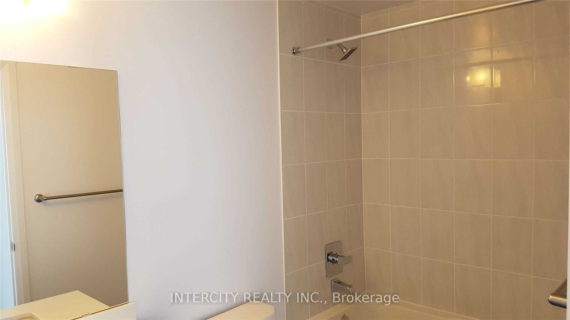 7890 Bathurst Street 2011, Vaughan, ON L4J 7Y3 photo 5