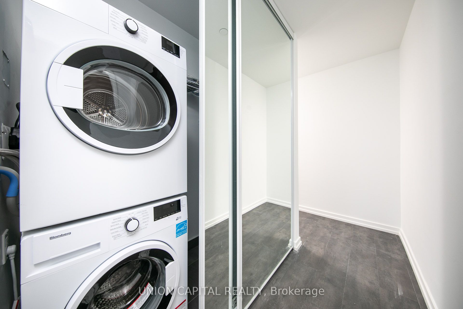 7890 Jane Street 1609, Vaughan, ON L4K 0K9 photo 5