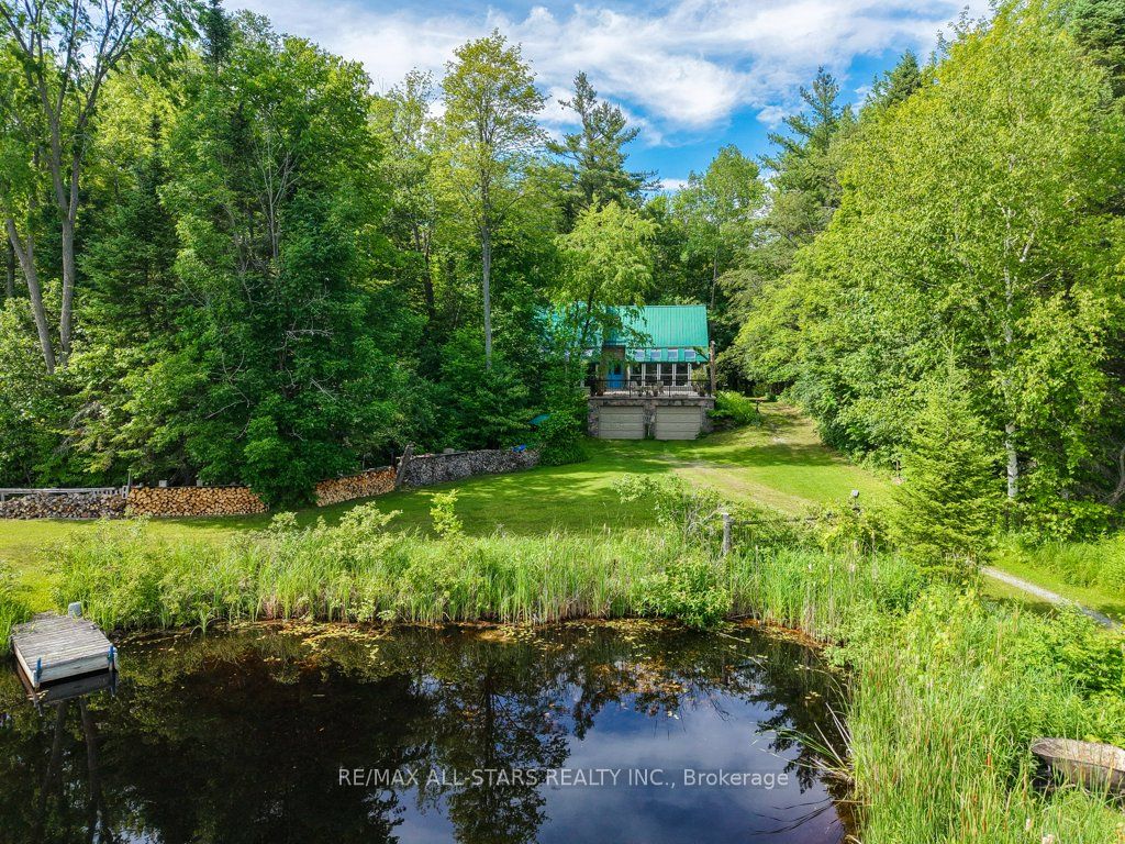 9388 Ravenshoe Road, Georgina, ON L9P 1R2 photo 2