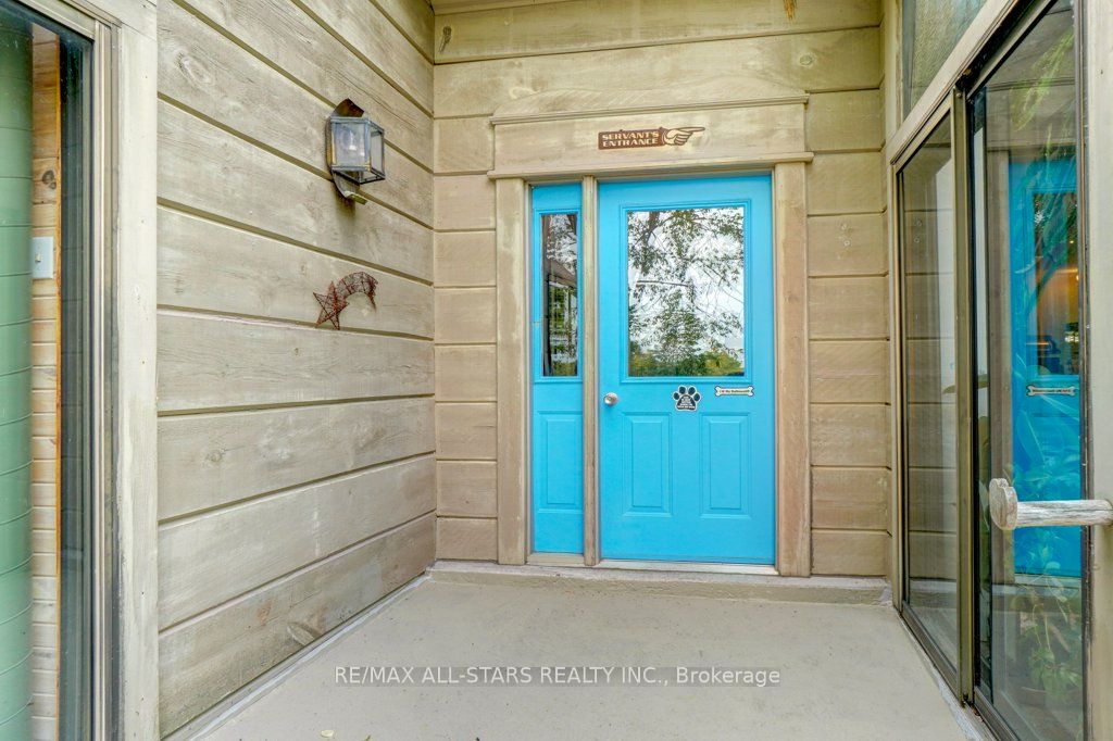 9388 Ravenshoe Road, Georgina, ON L9P 1R2 photo 5