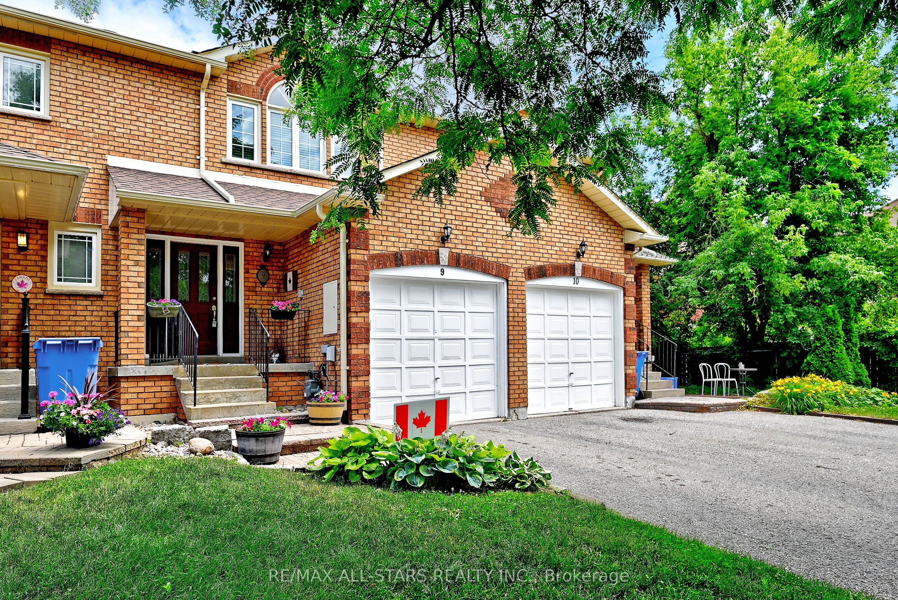 9 Opal Court, Whitchurch-Stouffville, ON L4A 8C2