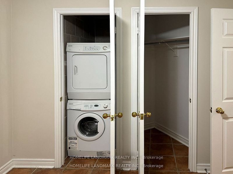 21 Tenbury Drive A, Markham, ON L3R 9P9 photo 3