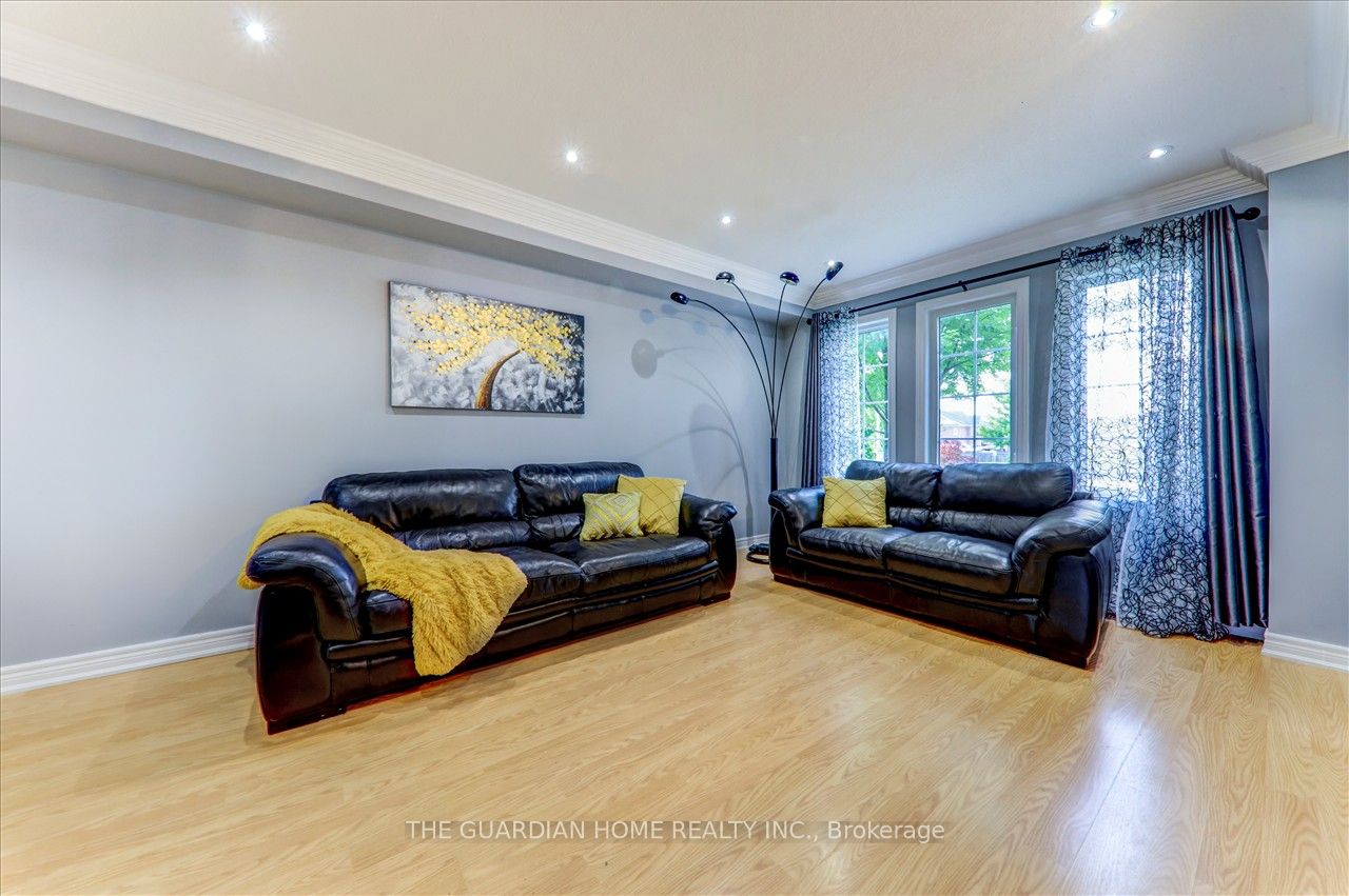 6931 14th Avenue, Markham, ON L6B 0C9 photo 5