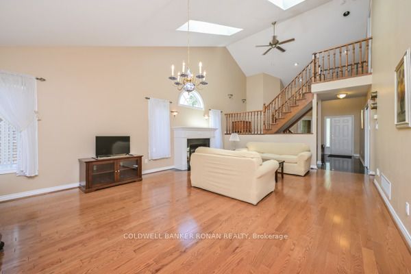 43 Briar Gate 30, New Tecumseth, ON L9R 2A8 photo 5