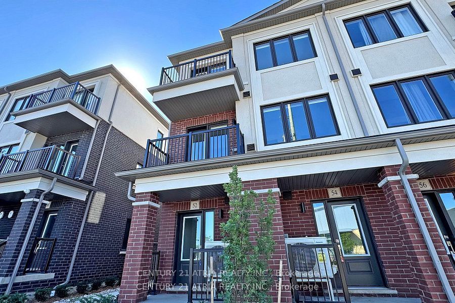 52 Matawin Lane, Richmond Hill, ON L4B 0H8 photo 2