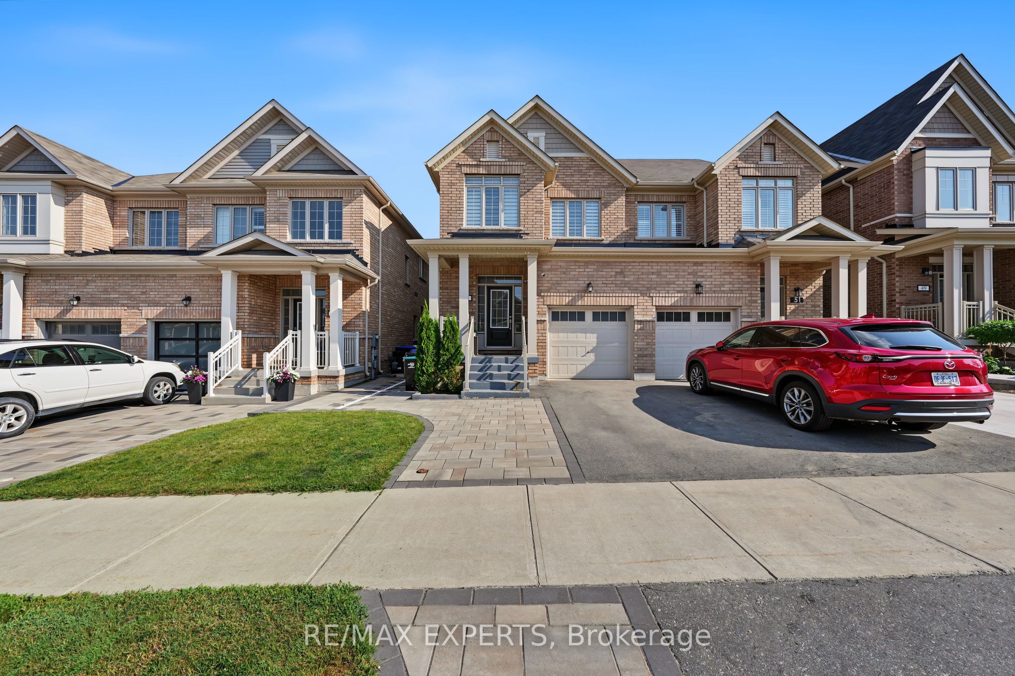 53 Casserley Crescent, New Tecumseth, ON L0G 1W0 photo 2