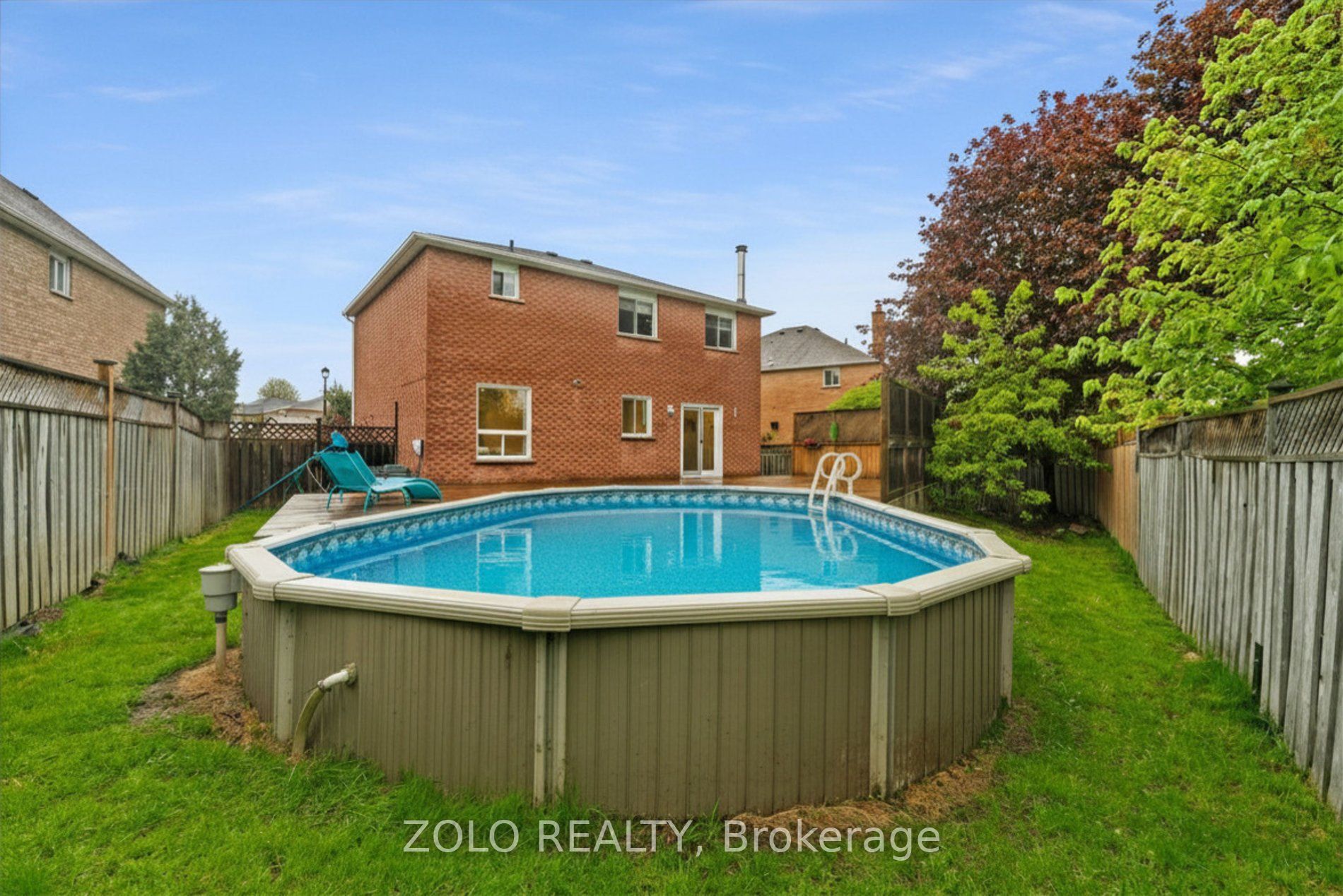 272 Elman Crescent, Newmarket, ON L3Y 7X4 photo 4