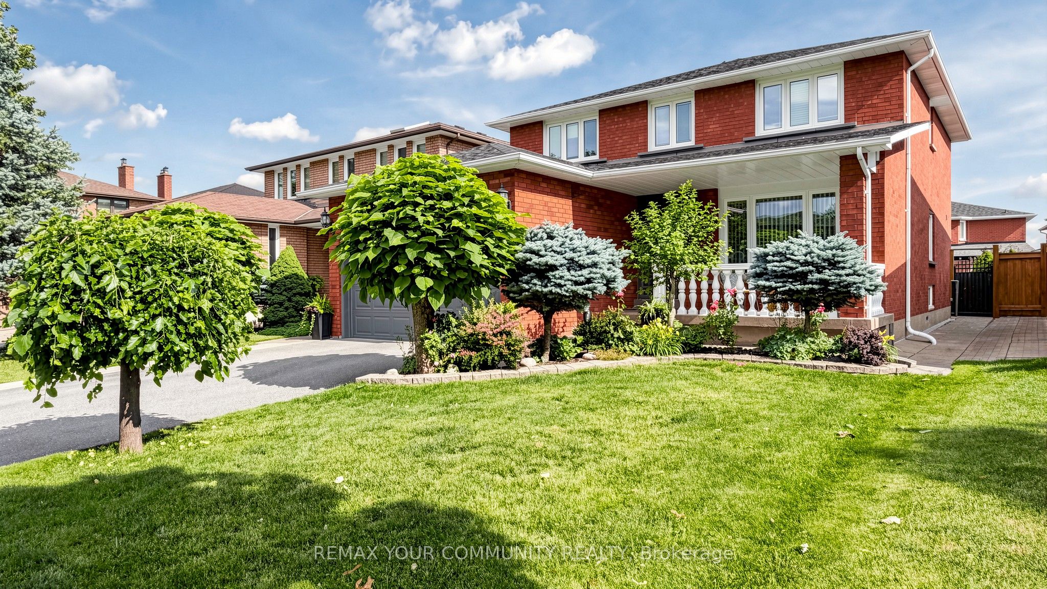 19 Ivano Mews, Vaughan, ON L4L 7T7 photo 2