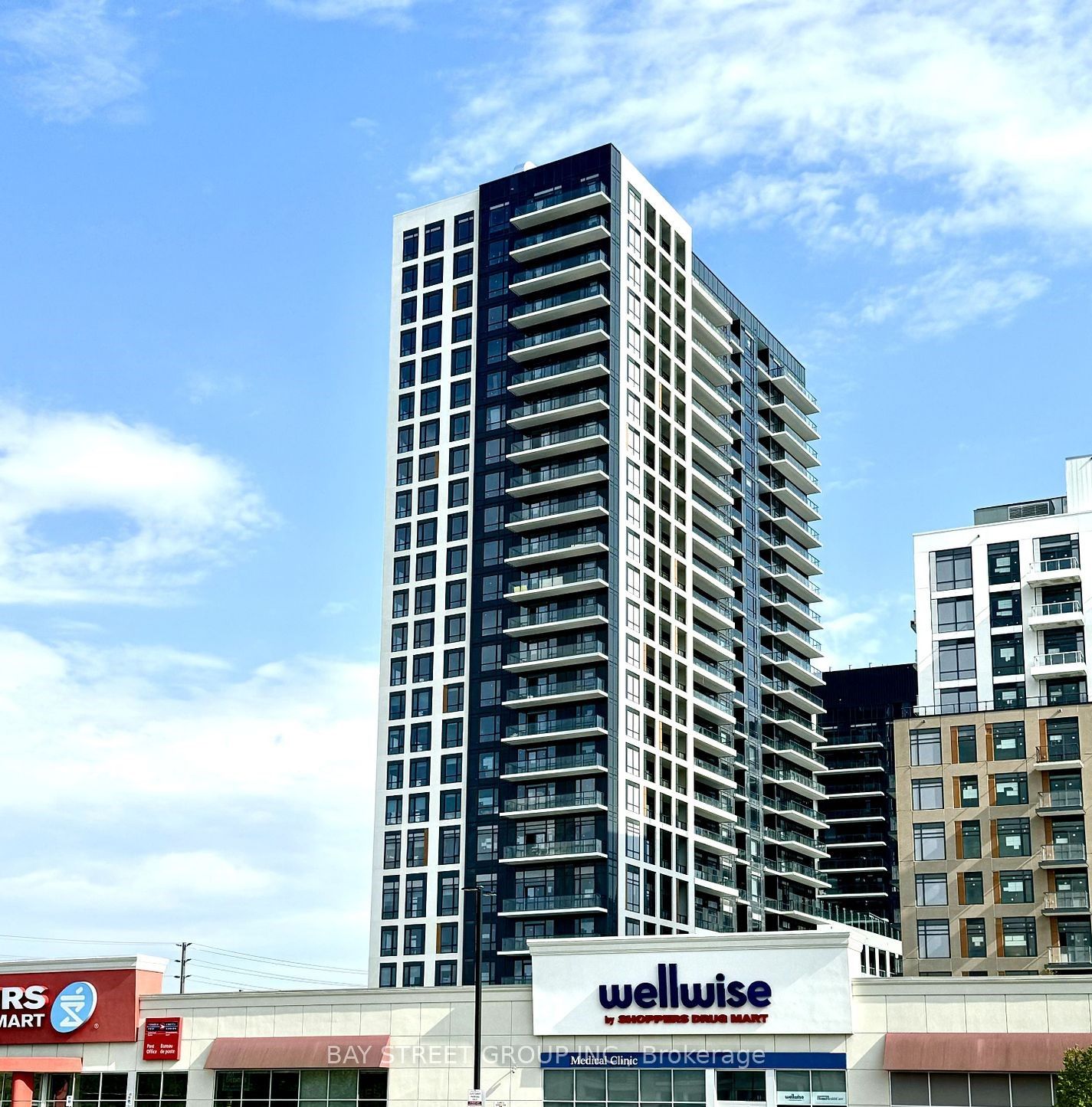7950 Bathurst Street 2002, Vaughan, ON L4J 0L4