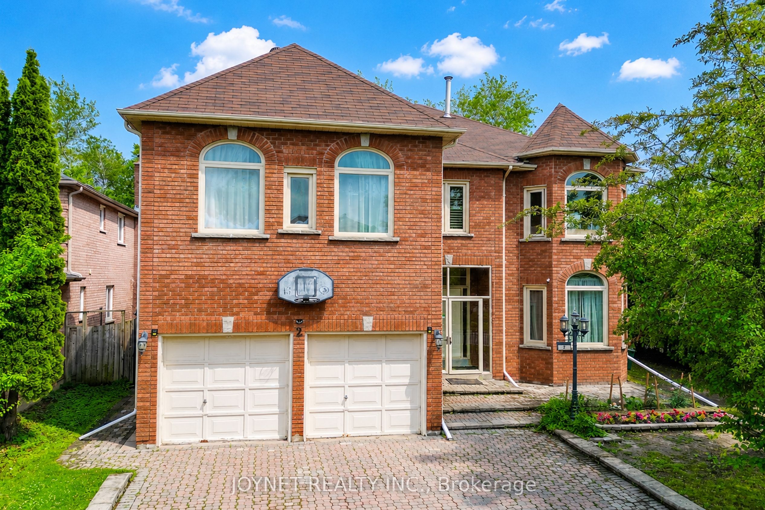 2 Woodriver Street, Richmond Hill, ON L4S 1B2 photo 2