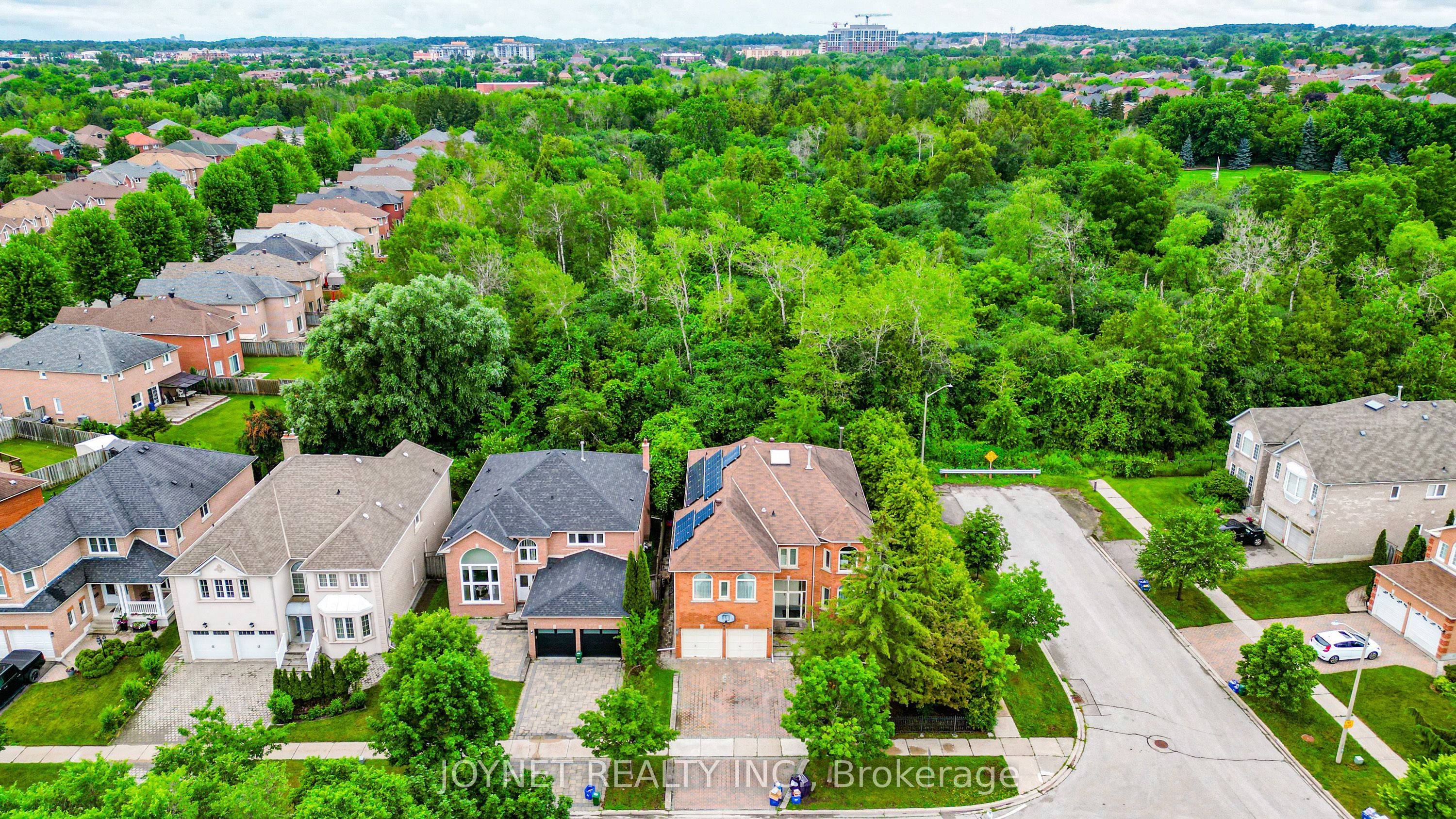 2 Woodriver Street, Richmond Hill, ON L4S 1B2 photo 5