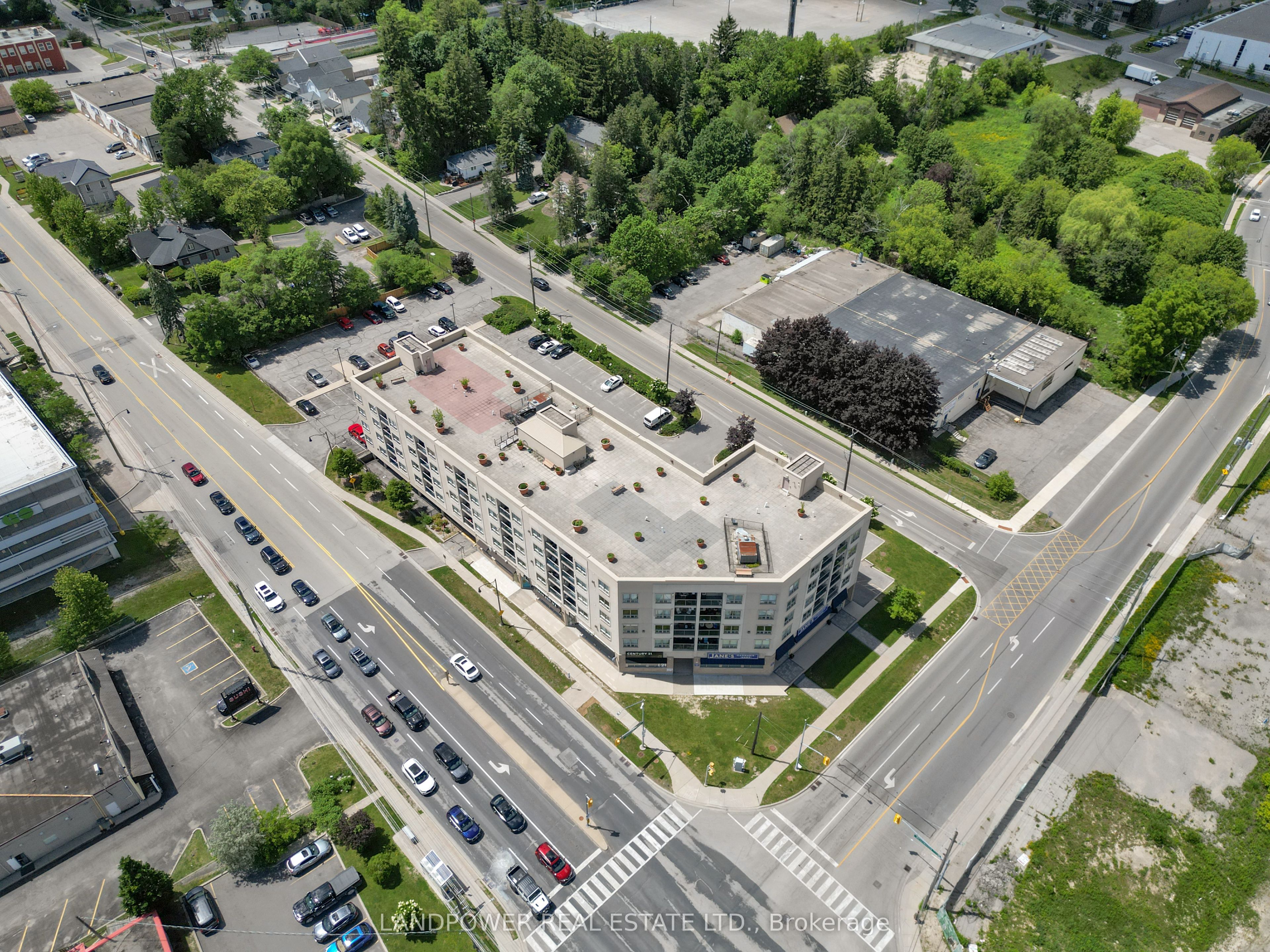 160 Wellington Street E 301, Aurora, ON L4G 1J3 photo 4