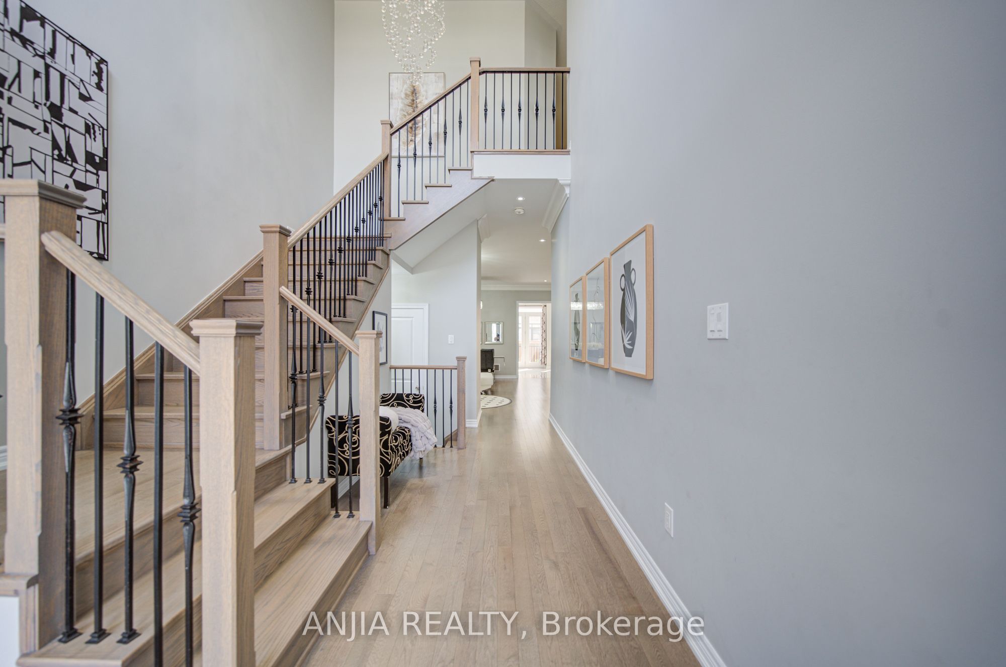 63 Suttonrail Way, Whitchurch-Stouffville, ON L4A 0E4 photo 5