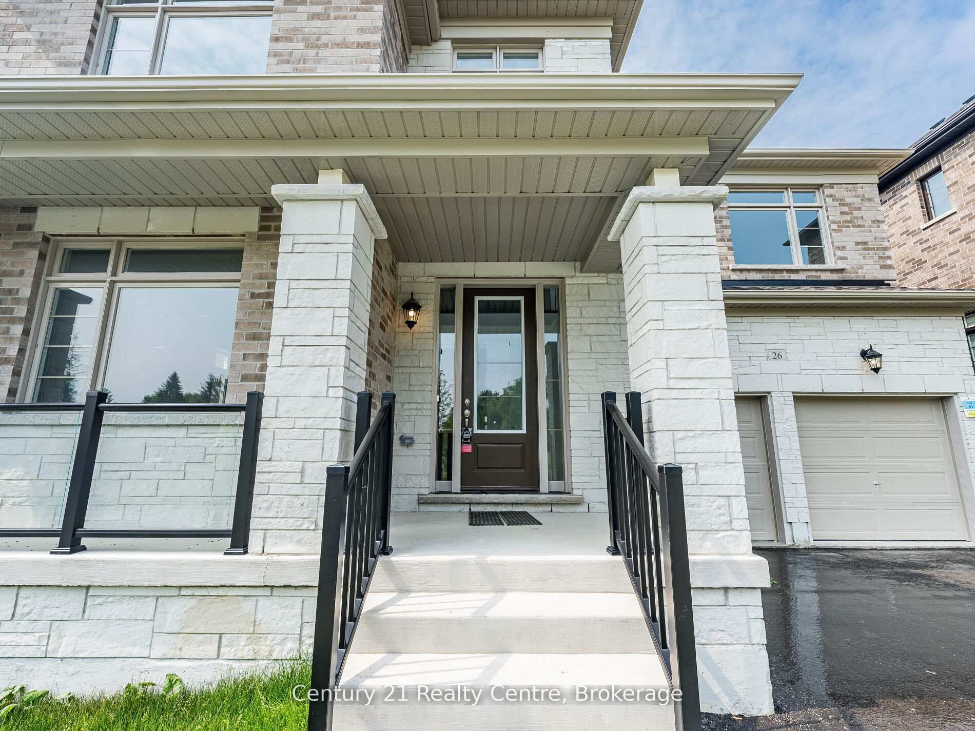 26 Hearn Street, Bradford West Gwillimbury, ON L3Z 4N9 photo 5