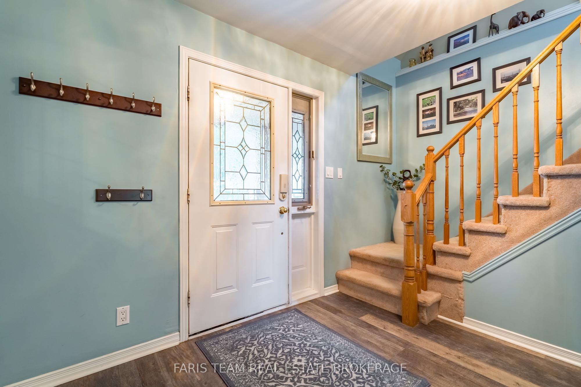 300 Juliana Road, King, ON L3Y 4V9 photo 4