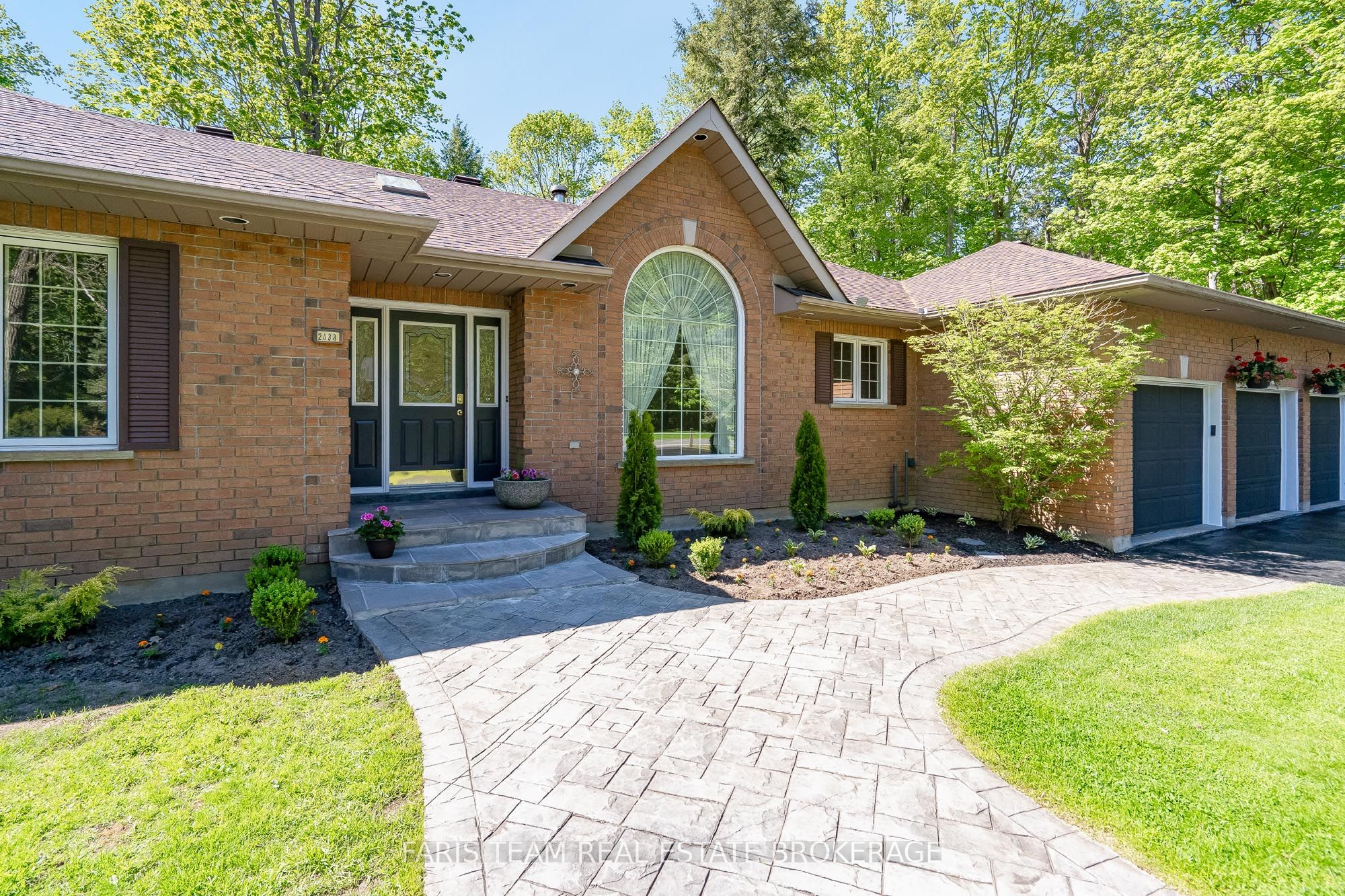 2088 Wilkinson Street, Innisfil, ON L9S 1X3 photo 5