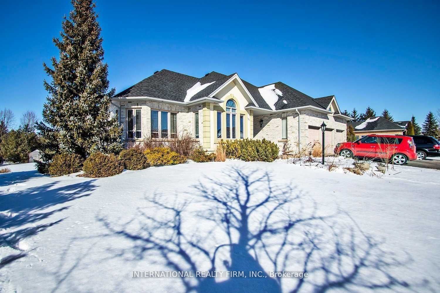 146 Colonel Wayling Boulevard, East Gwillimbury, ON L0G 1V0 photo 2