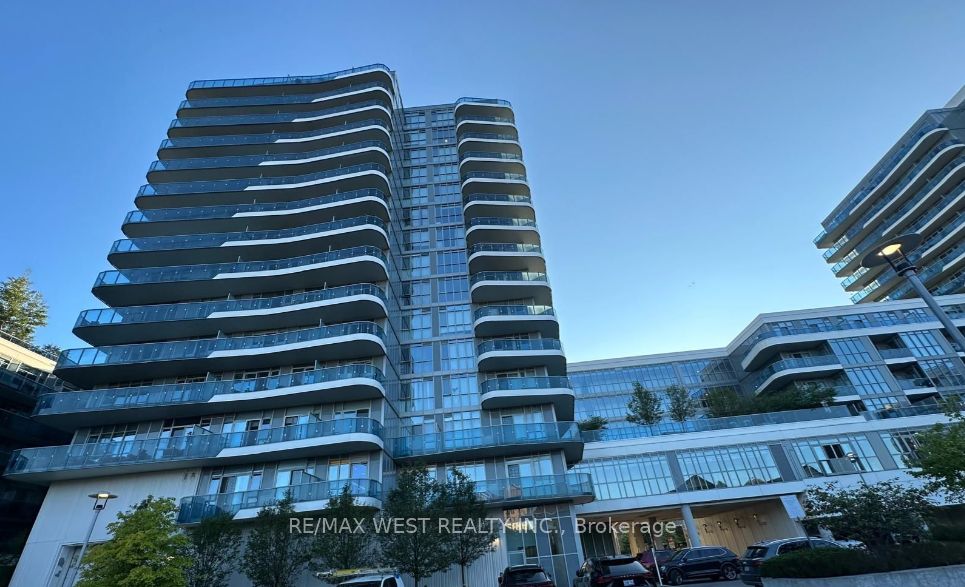 9471 Yonge Street 630, Richmond Hill, ON L4C 1V4 photo 2