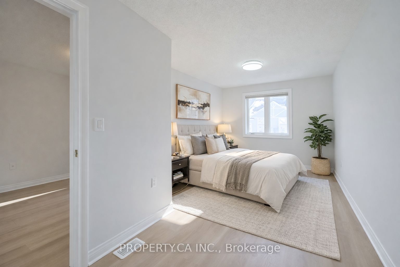 1051 On Bogart Circle 46, Newmarket, ON L3Y 8T4 photo 2