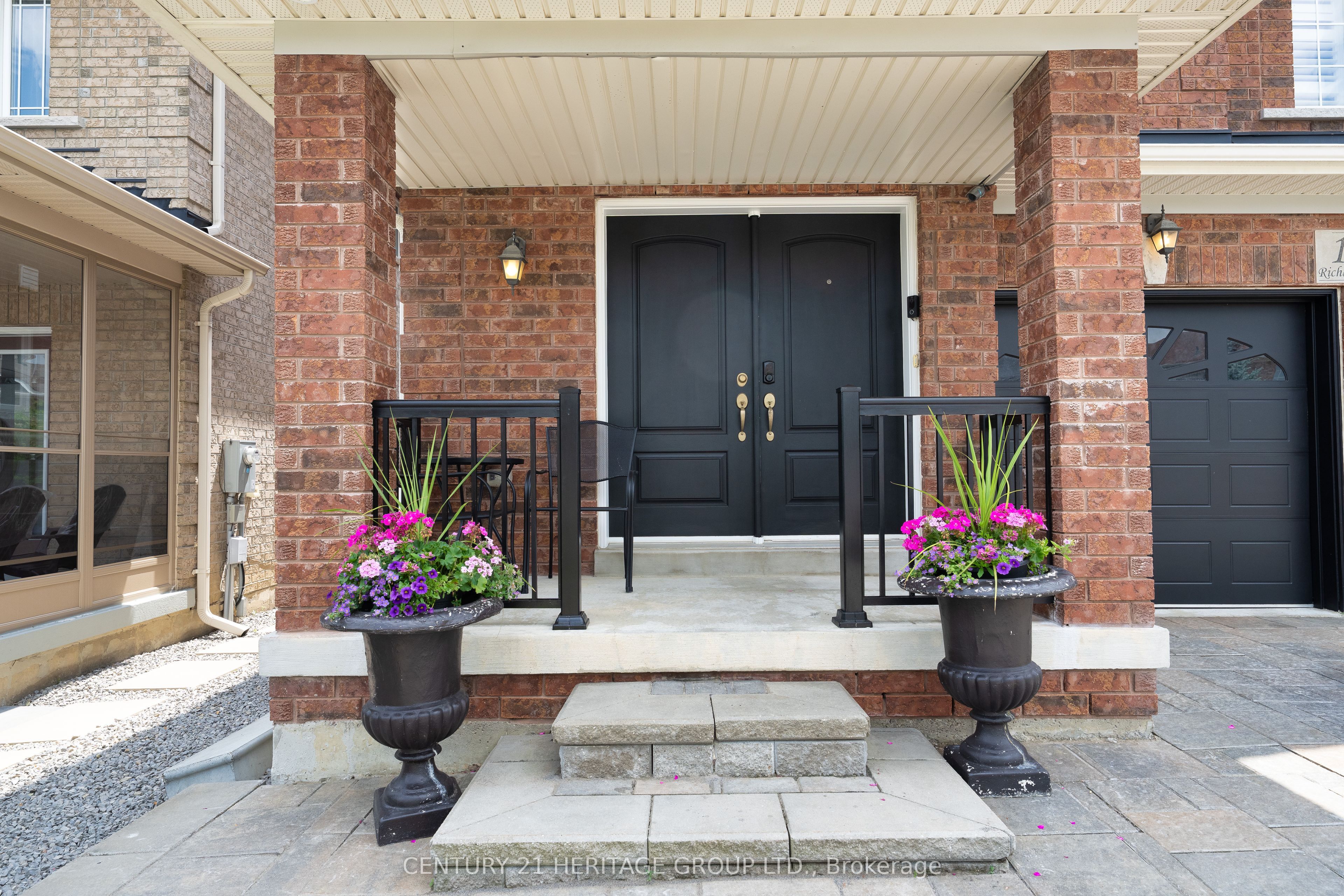 182 Richardson Crescent, Bradford West Gwillimbury, ON L3Z 0N5 photo 4