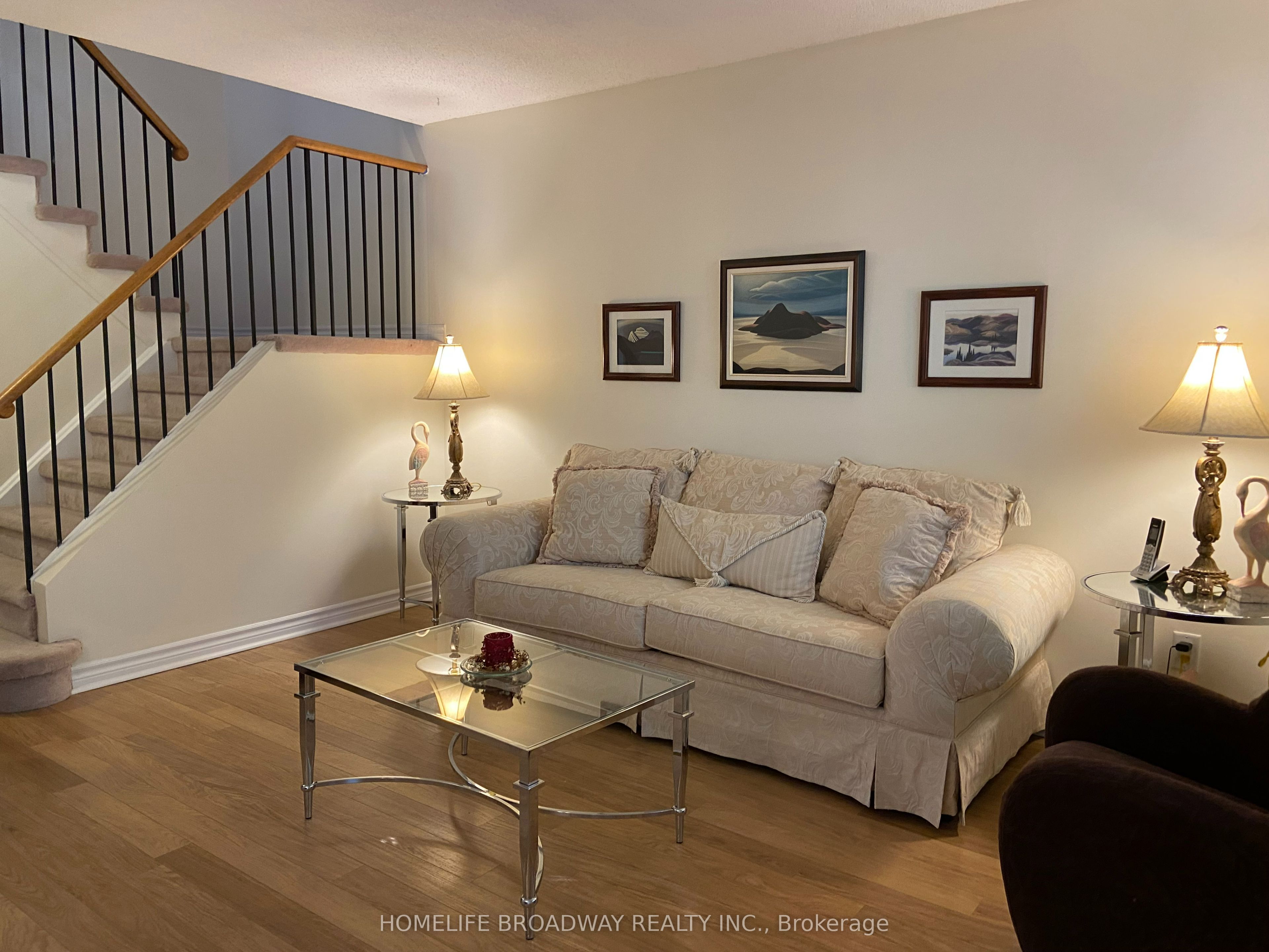 517 Jack Giles Circle 26, Newmarket, ON L3X 1X8 photo 3