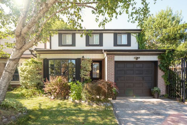 78 Springhead Gardens, Richmond Hill, ON L4C 5B9 photo 2