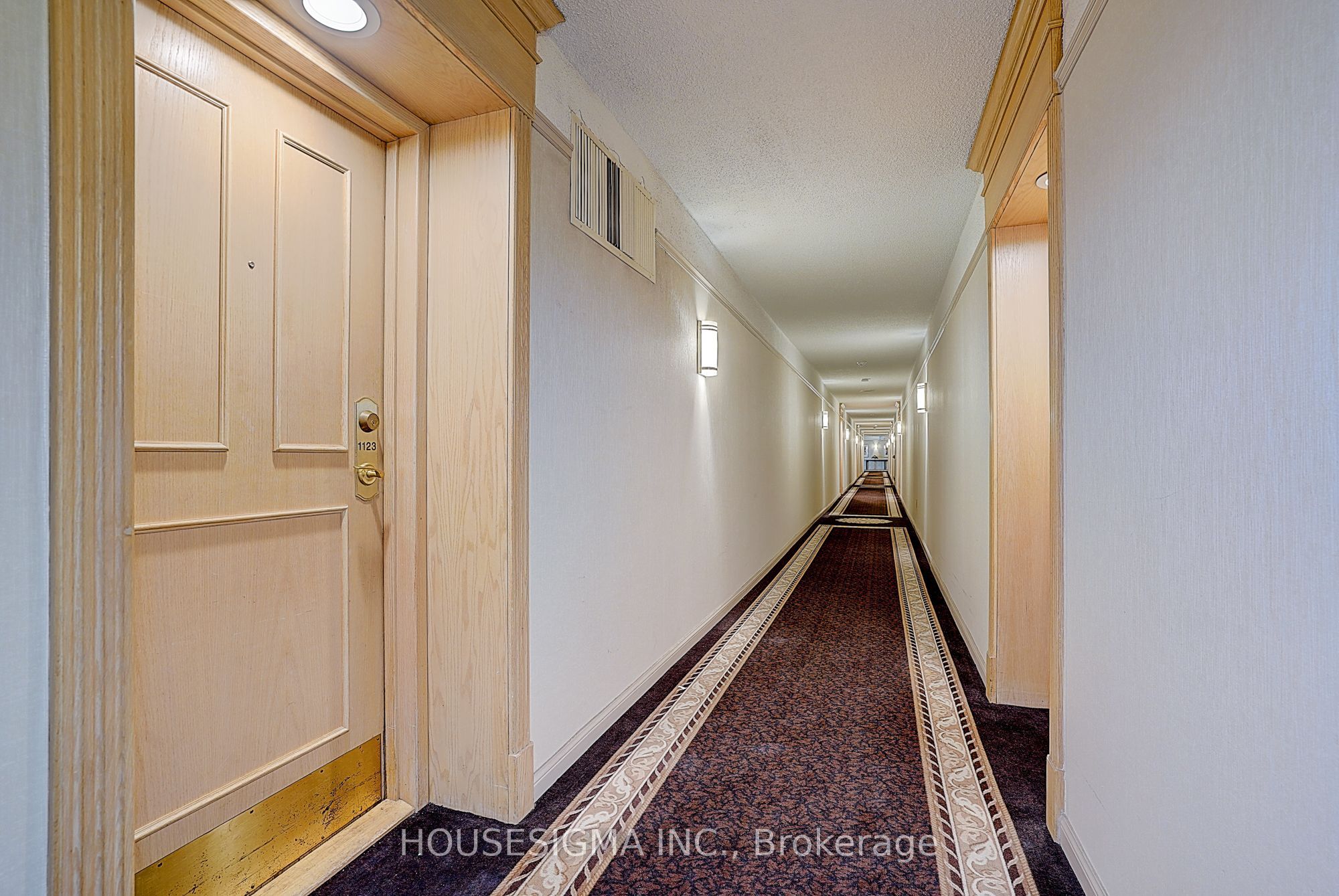 7805 Bayview Avenue N 1123, Markham, ON L3T 7N1 photo 2