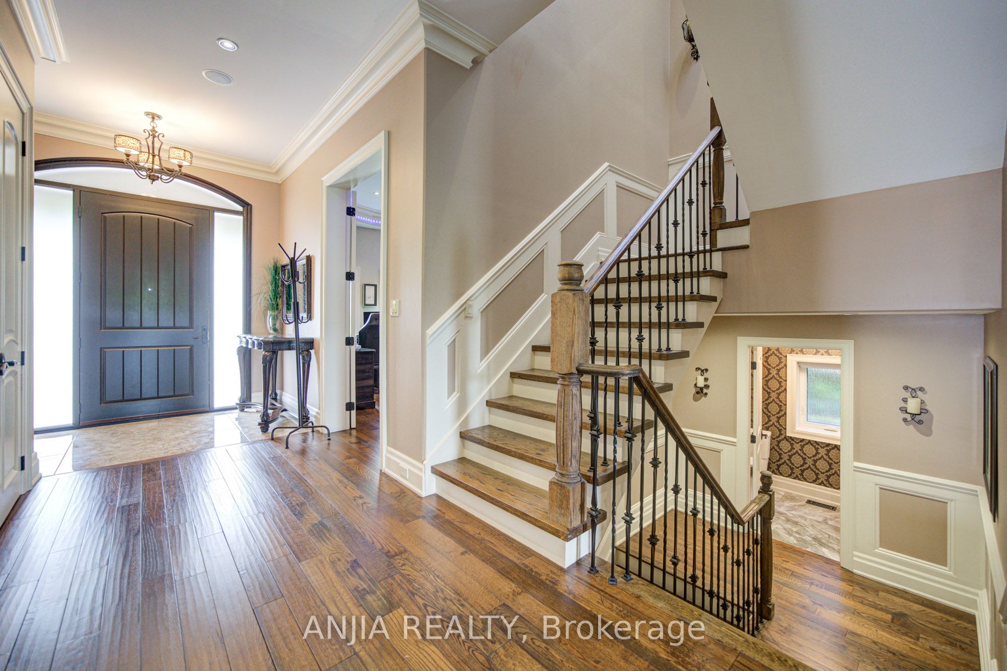 452 Fernleigh Circle S, Richmond Hill, ON L4C 1E6 photo 3