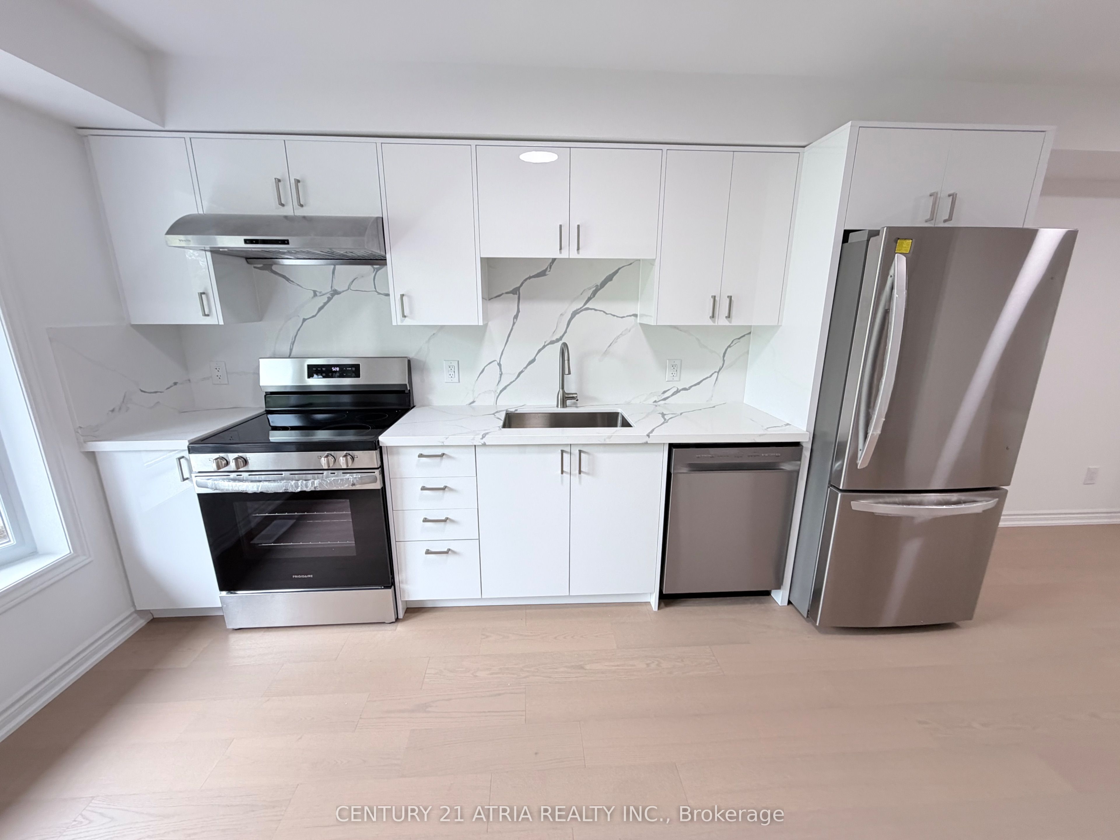 11 Plaisance Road 5, Richmond Hill, ON L4C 5H1 photo 5