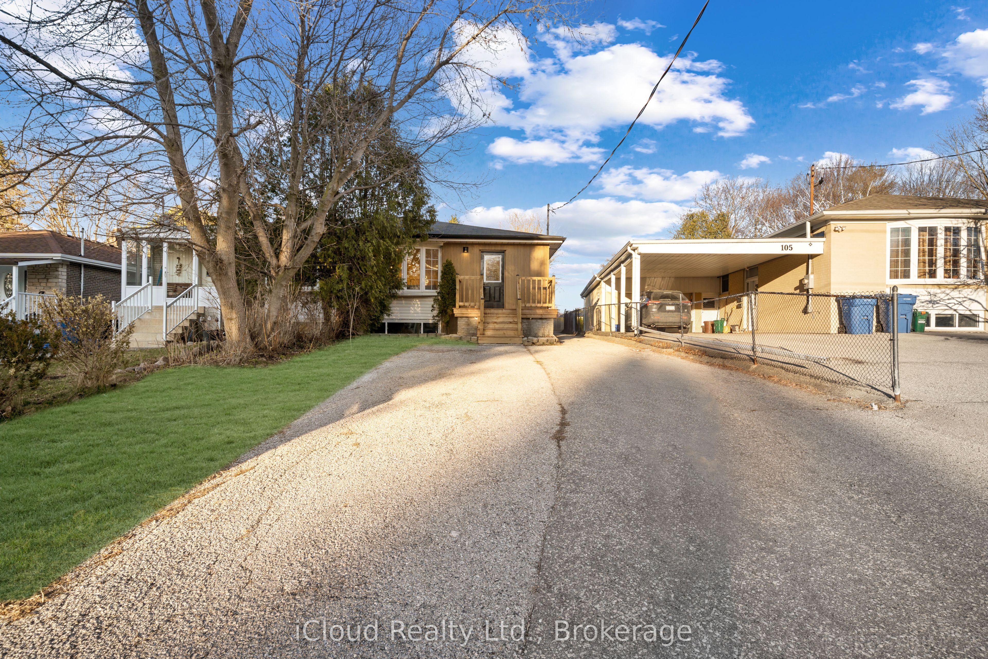 107 Bayview Parkway, Newmarket, ON L3Y 3W2 photo 3