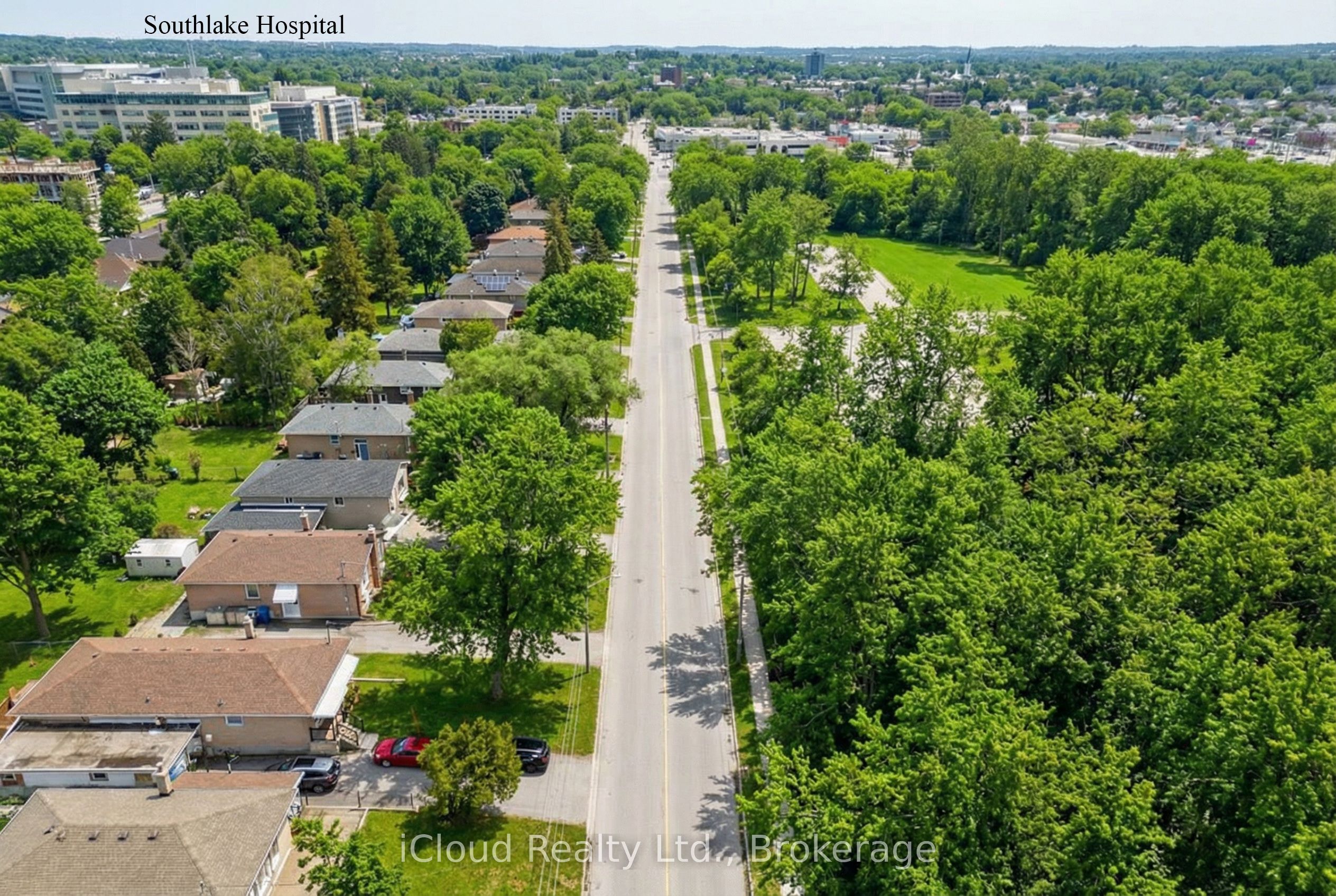 107 Bayview Parkway, Newmarket, ON L3Y 3W2 photo 4