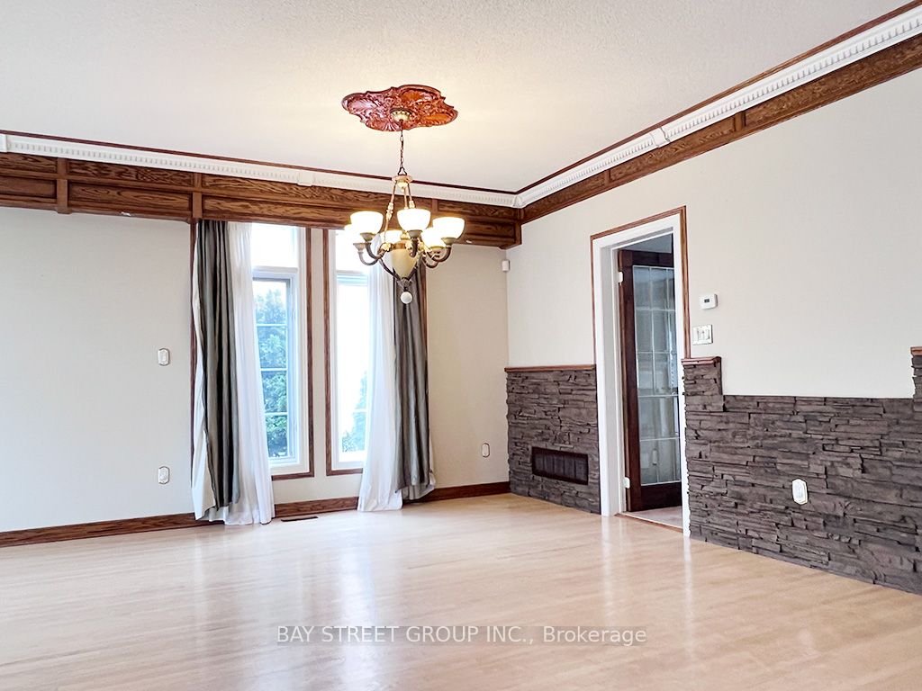 49 Forester Crescent, Markham, ON L6C 1V2 photo 4