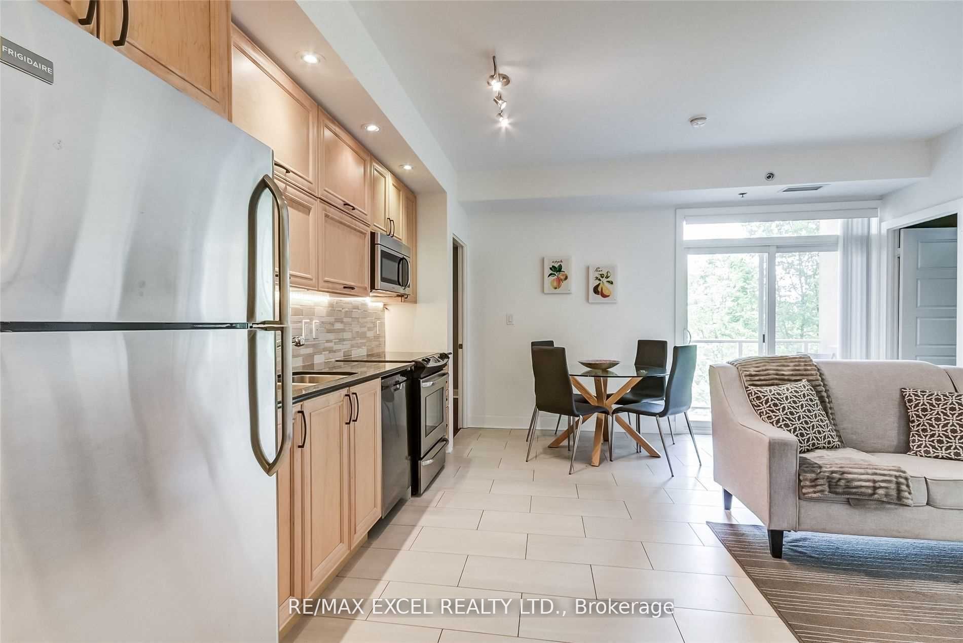 28 Prince Regent Street 241, Markham, ON L6C 0V5 photo 4